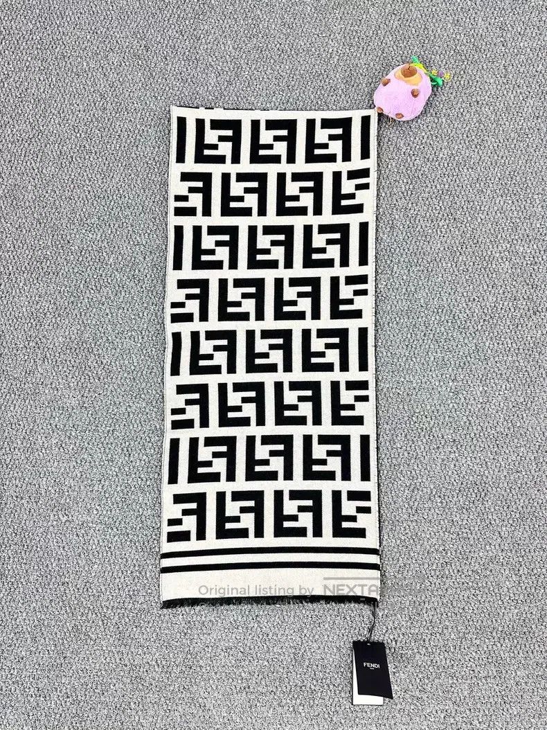Fendi Fendi size 180*35 cm Black and White Two-Sided Monogram Log Size ONE SIZE - 2 Thumbnail