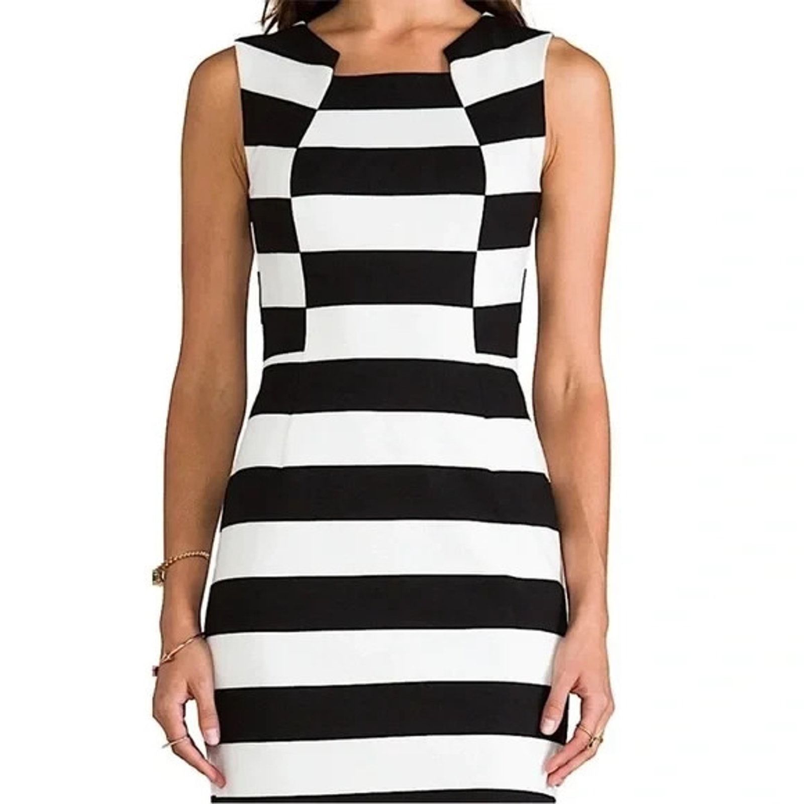 Trina Turk TRINA TURK BLACK & WHITE STRIPED GEO BODY CON DRESS SZ 4 Size S / US 4 / IT 40 - 5 Thumbnail