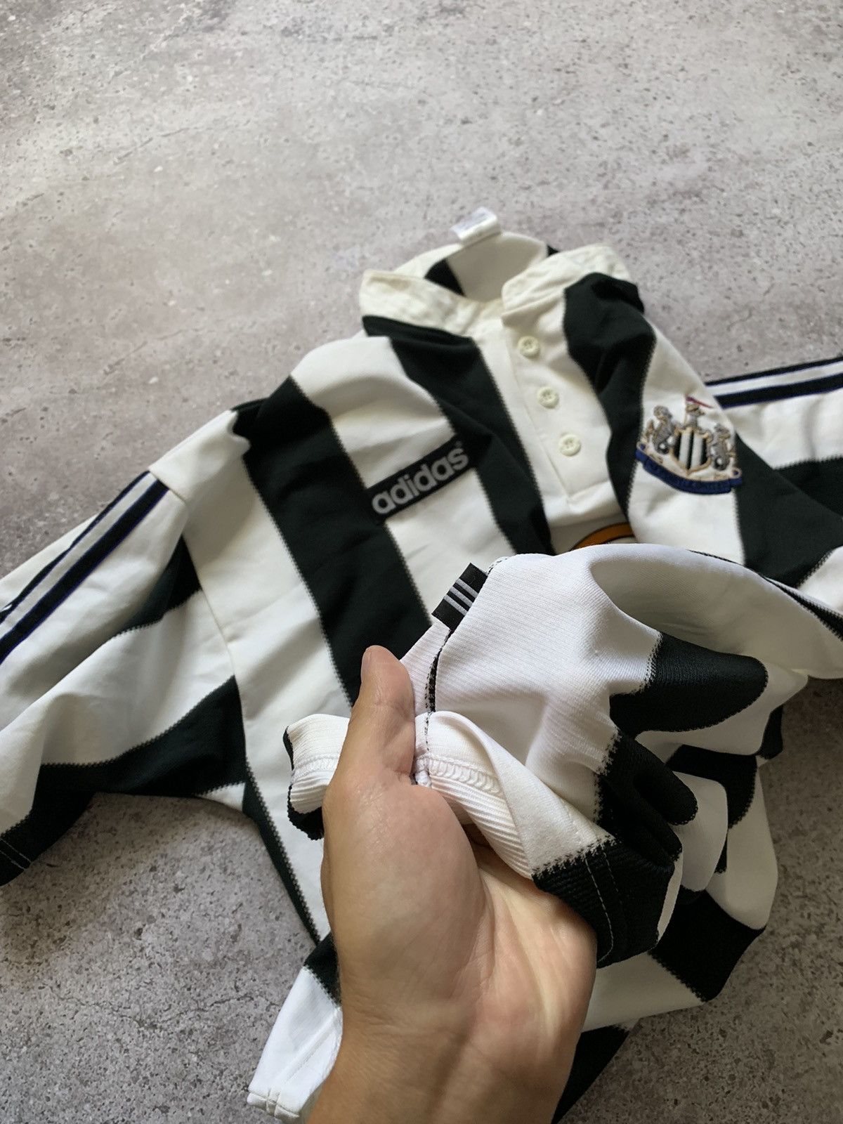 Adidas × Vintage 1995/96 ADIDAS NEWCASTLE HOME SOCCER JERSEY FOOTBALL SHIRT Size US XXL / EU 58 / 5 - 9 Thumbnail
