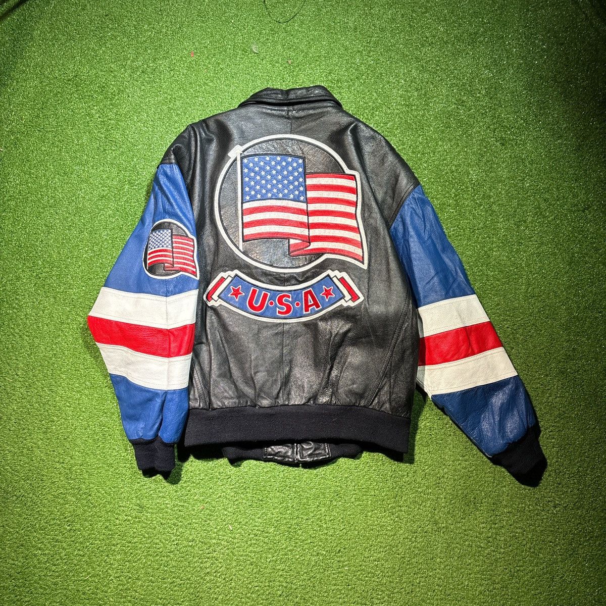 Wilsons Leather Vintage full zip USA leather jacket Size US XL / EU 56 / 4 - 1 Thumbnail