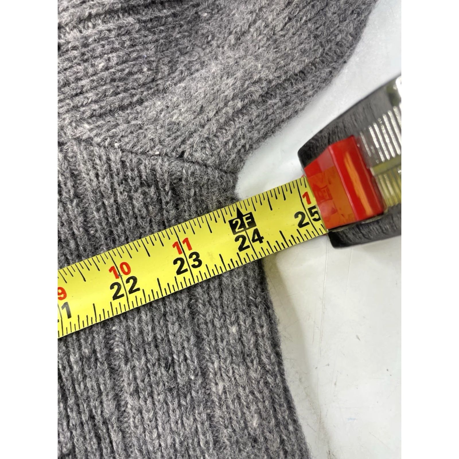 Vintage VINTAGE L.L. Bean Sweater Men Large Gray 100% Wool Crew Neck Pullover Ribbed Elbow Patches Knit Long Sleeve Casual Standing Size US L / EU 52-54 / 3 - 5 Thumbnail