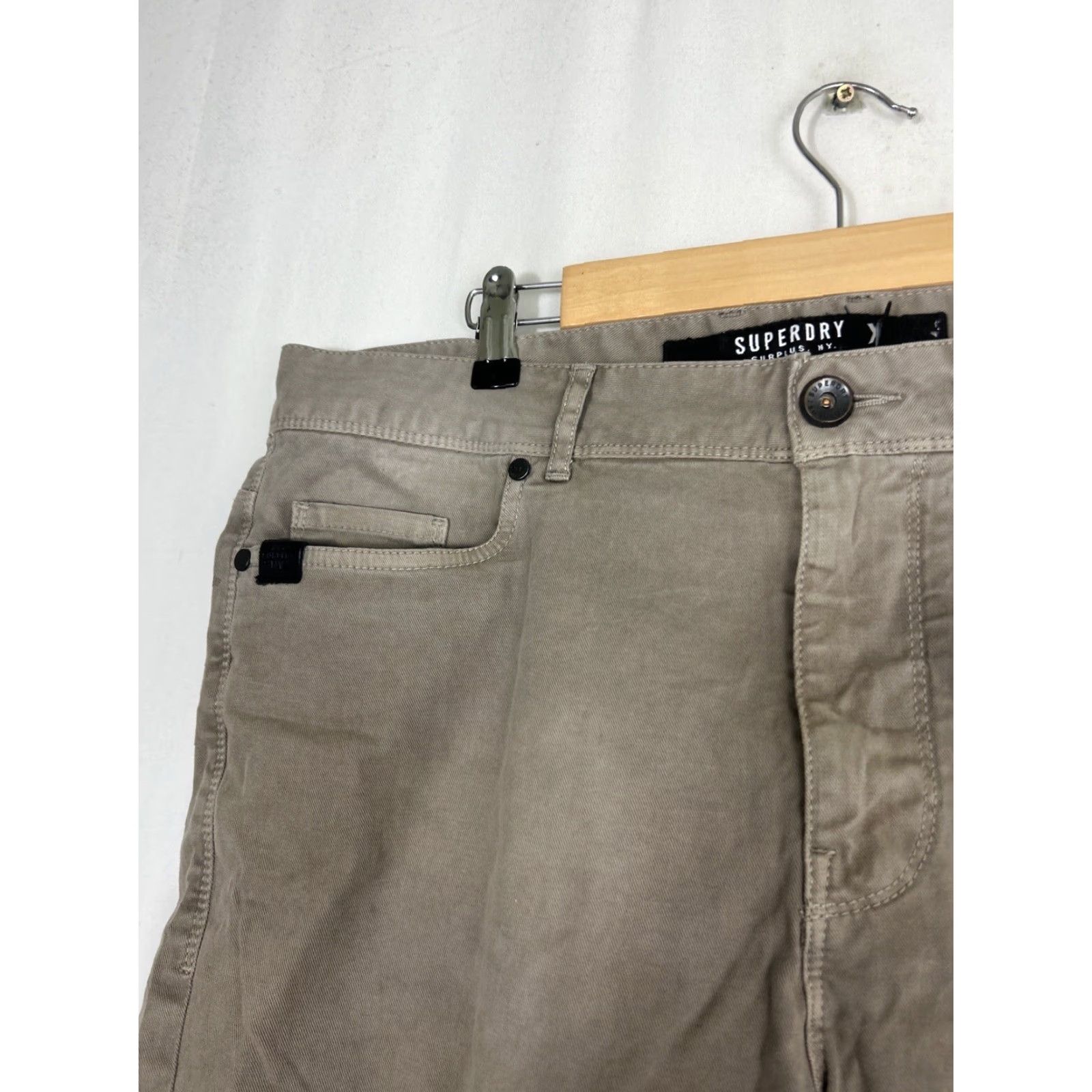 Superdry Superdry Surplus Shorts XL Regular Mens Beige Cotton 38x11 Chino Size US 36 / EU 52 - 5 Thumbnail