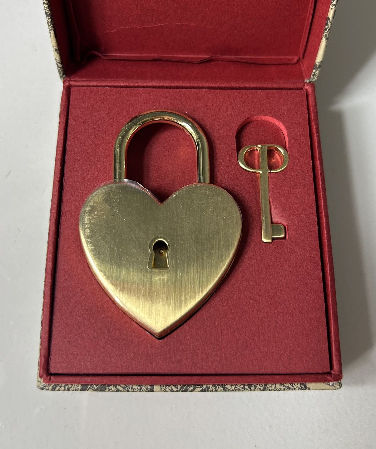Dior Dior Gold Heart Padlock with CD Key Size ONE SIZE - 5 Thumbnail