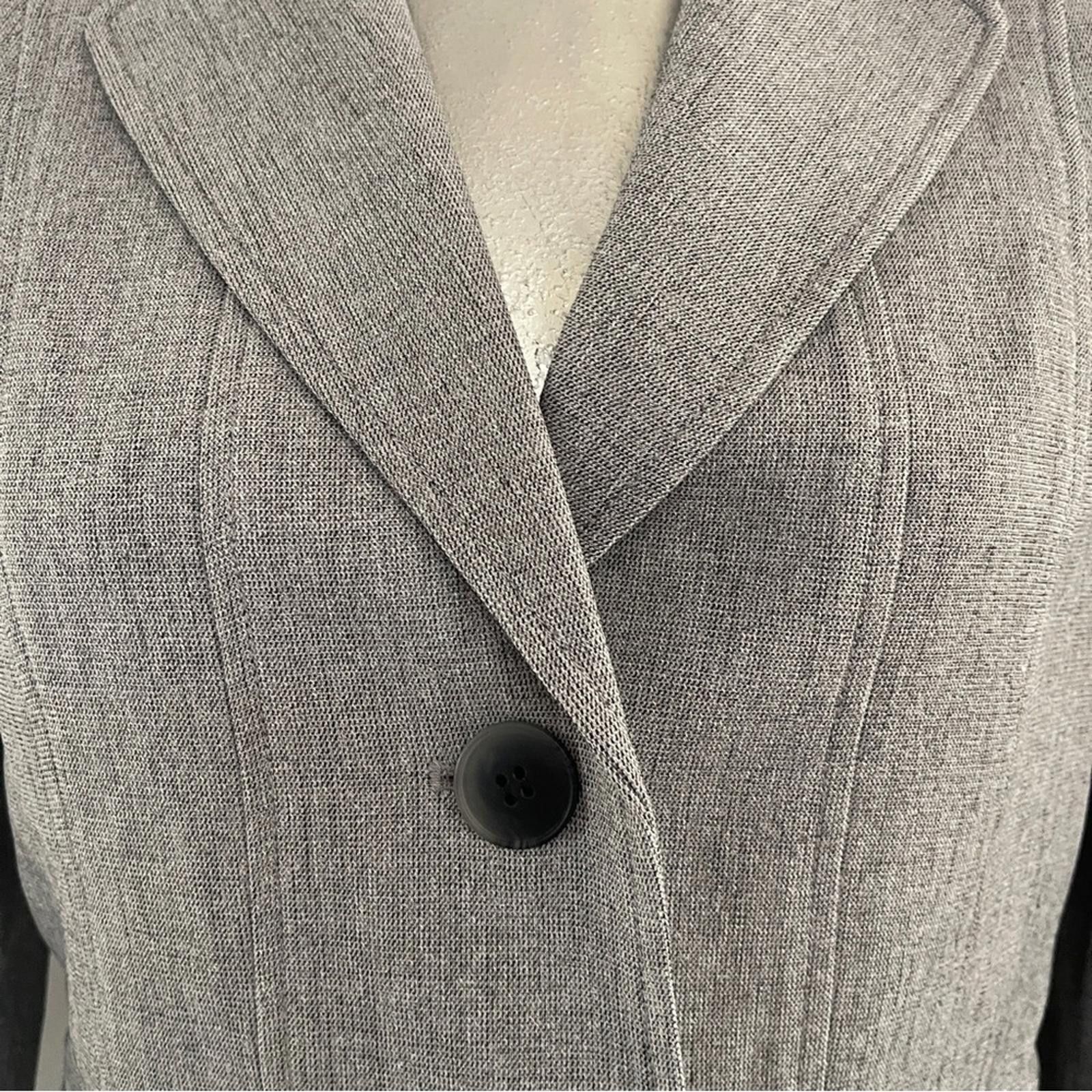 Other Nipon Boutique Classic Gray Blazer size 4 Size S / US 4 / IT 40 - 3 Thumbnail