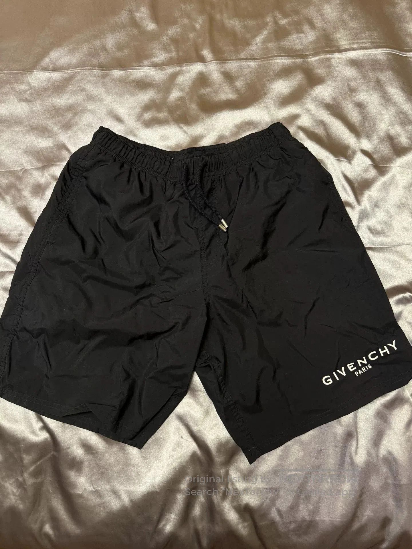 Givenchy givenchy logo nylon athletic shorts. Size US 34 / EU 50 - 1 Thumbnail