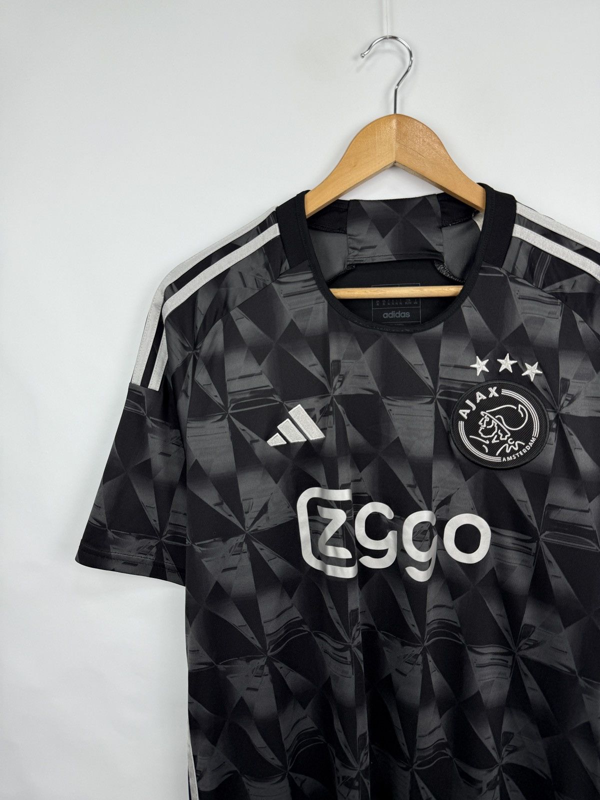 Adidas 🇳🇱 2023 Adidas Ajax Amsterdam Soccer Jersey Rare Retro Y2K Size US L / EU 52-54 / 3 - 2 Thumbnail