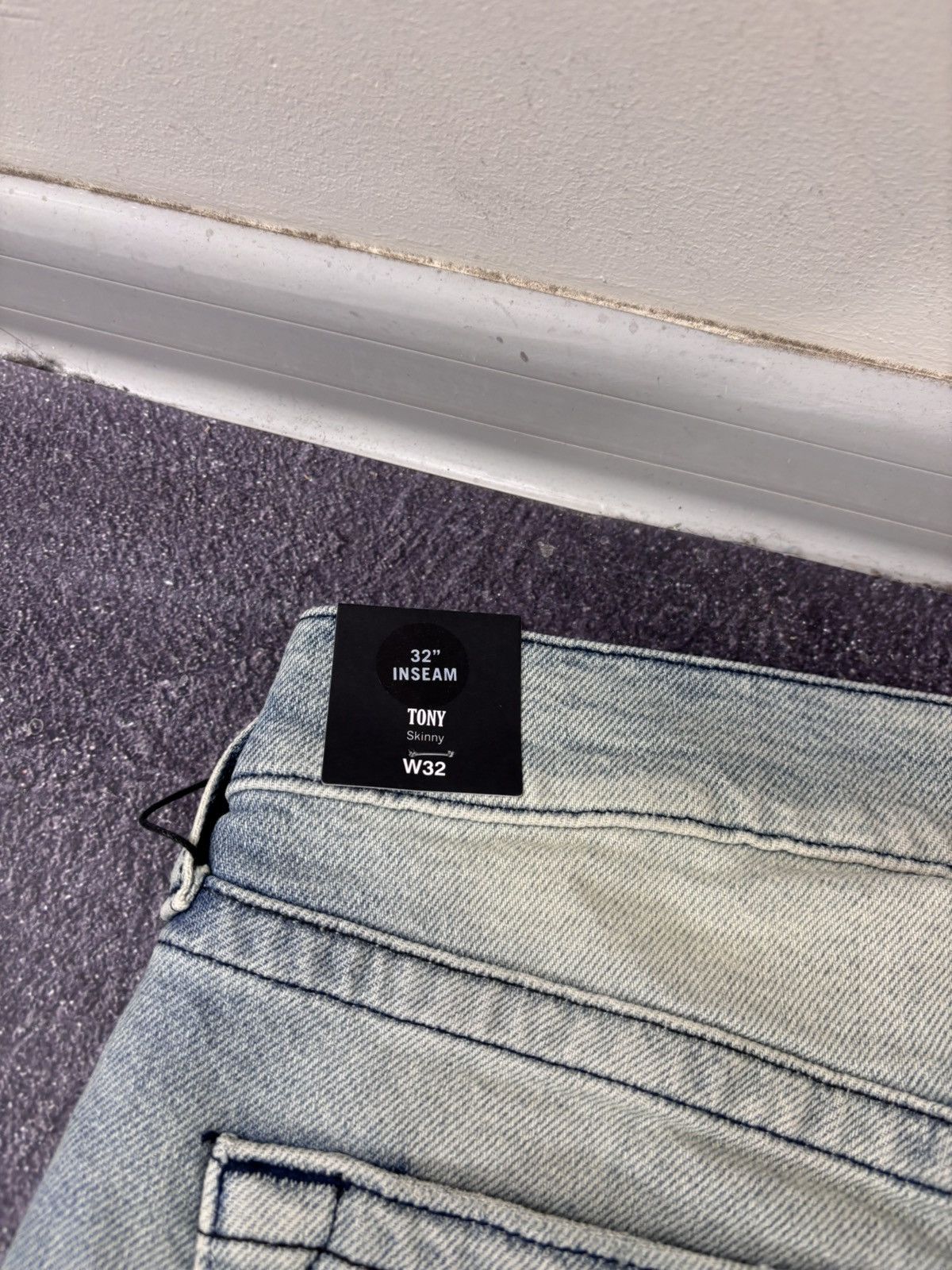 True Religion True Religion NWT Men’s Tony Skinny Light Blue Denim Jeans Size US 32 / EU 48 - 19 Thumbnail