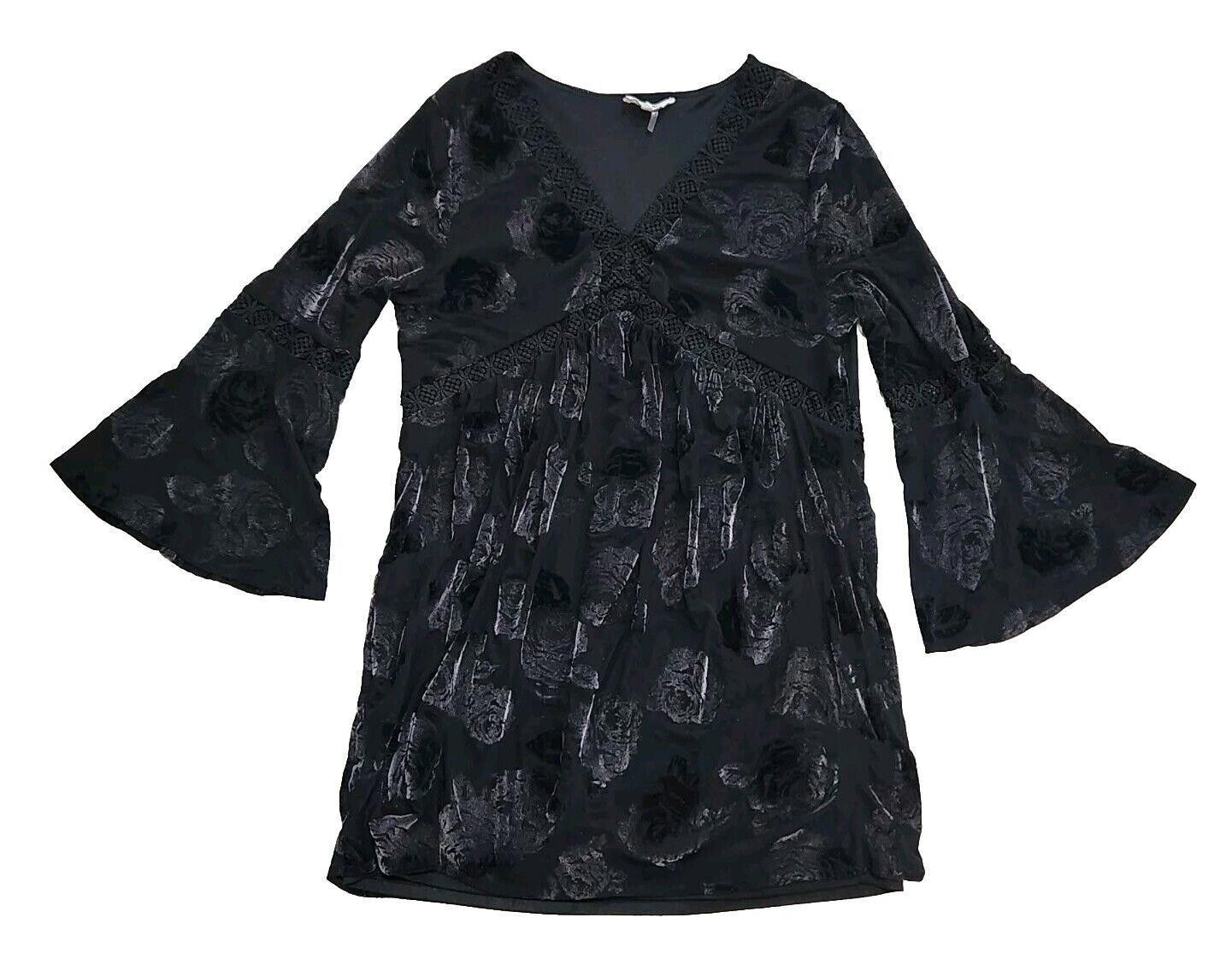 Designer Entro Dress Medium Black Floral Velvet Bell Sleeves V Neck Size M / US 6-8 / IT 42-44 - 1 Thumbnail
