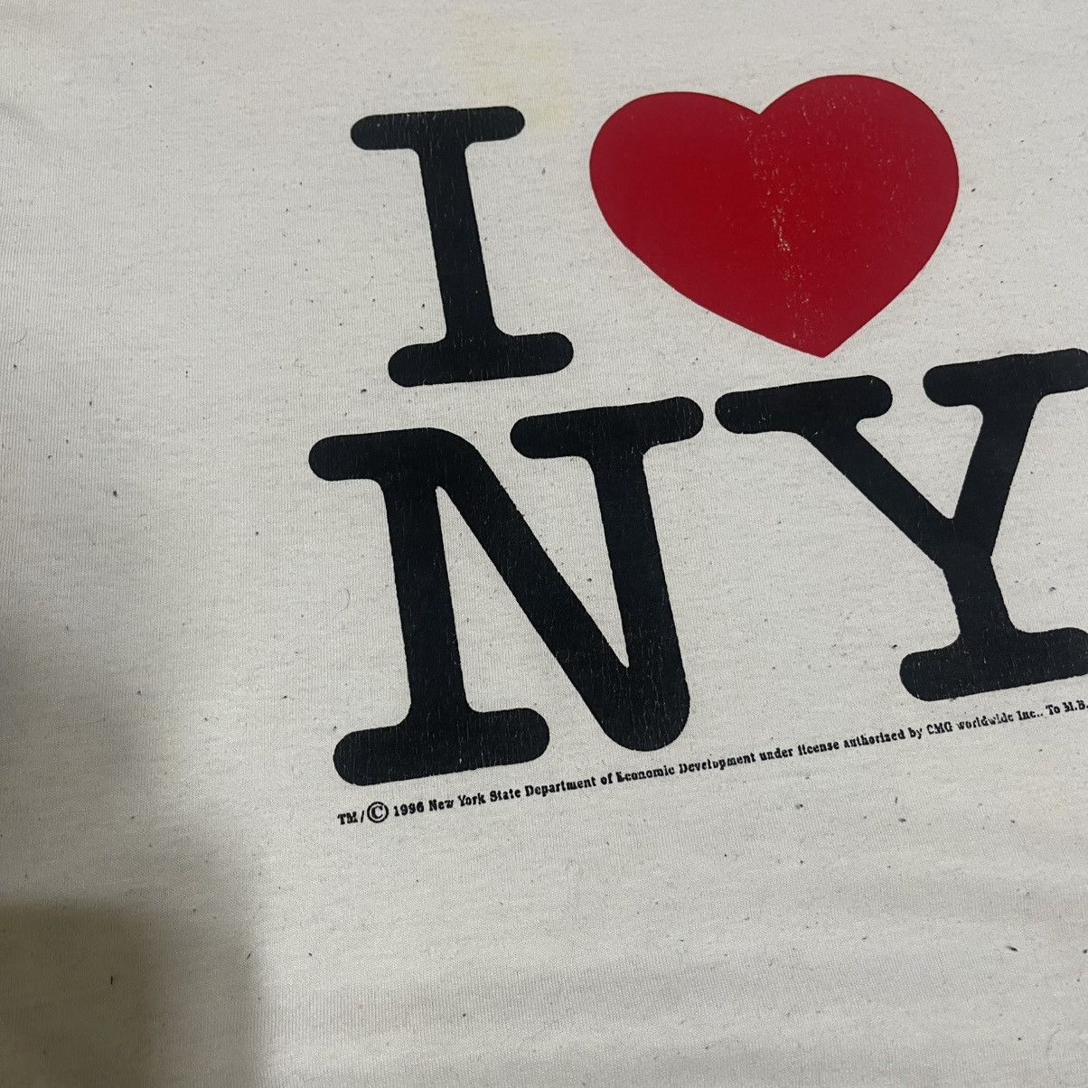 Vintage Vintage 1996 I ❤️ NY white tee Size US M / EU 48-50 / 2 - 2 Thumbnail