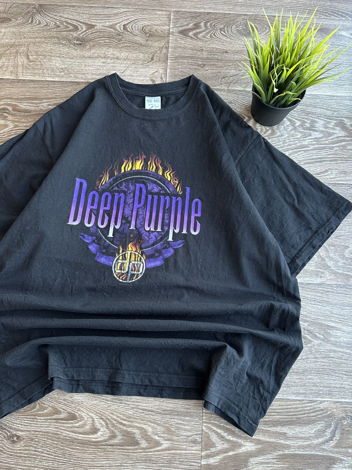 Band Tees 🔥 Deep Purple 2004 Rock Band T Shirt Heavy Metal Sabbath Size US XL / EU 56 / 4 - 2 Thumbnail
