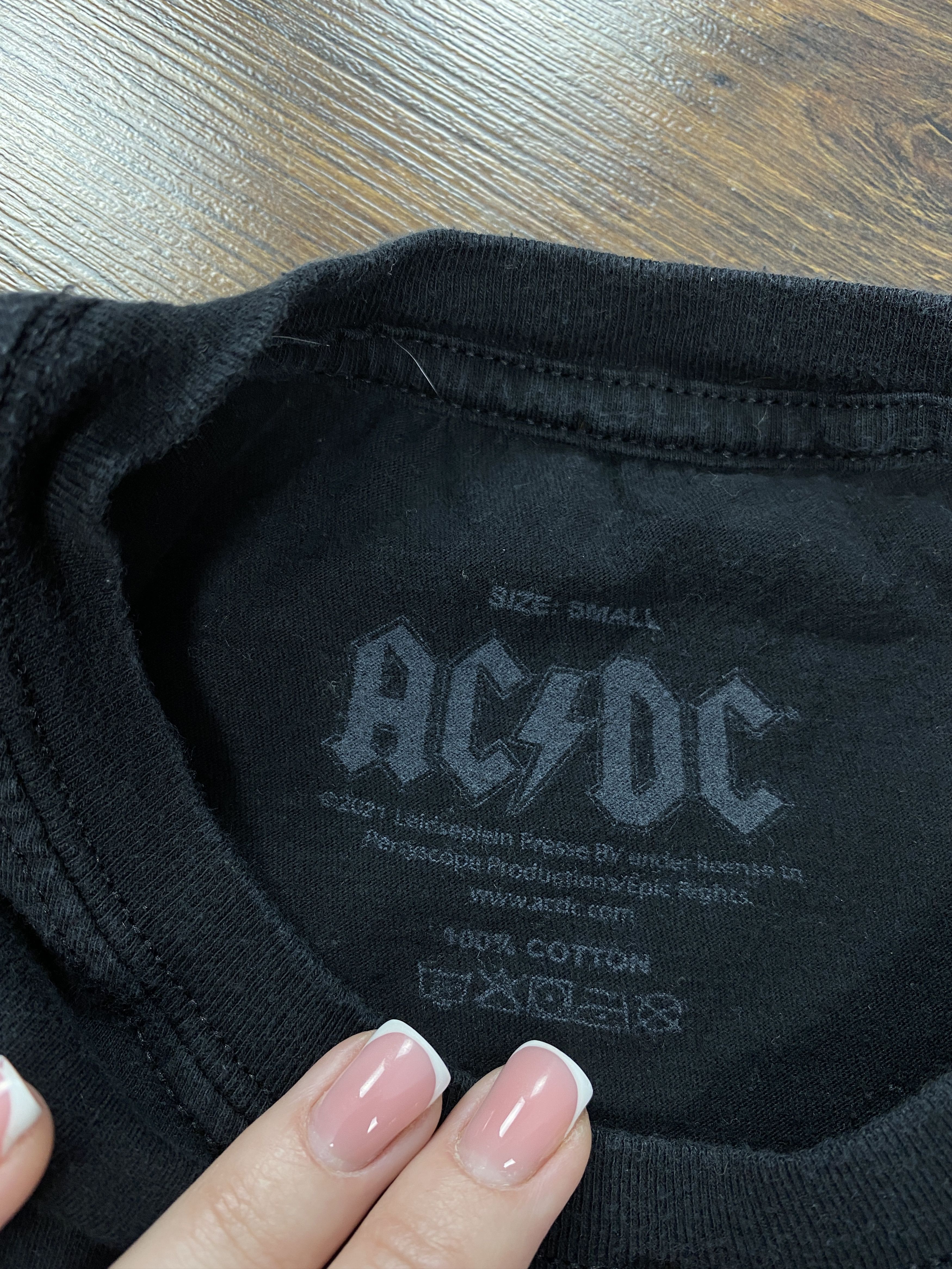 AC/DC Ac/Dc Back in Black Mens Rock Band T-Shirt Size US S / EU 44-46 / 1 - 4 Thumbnail