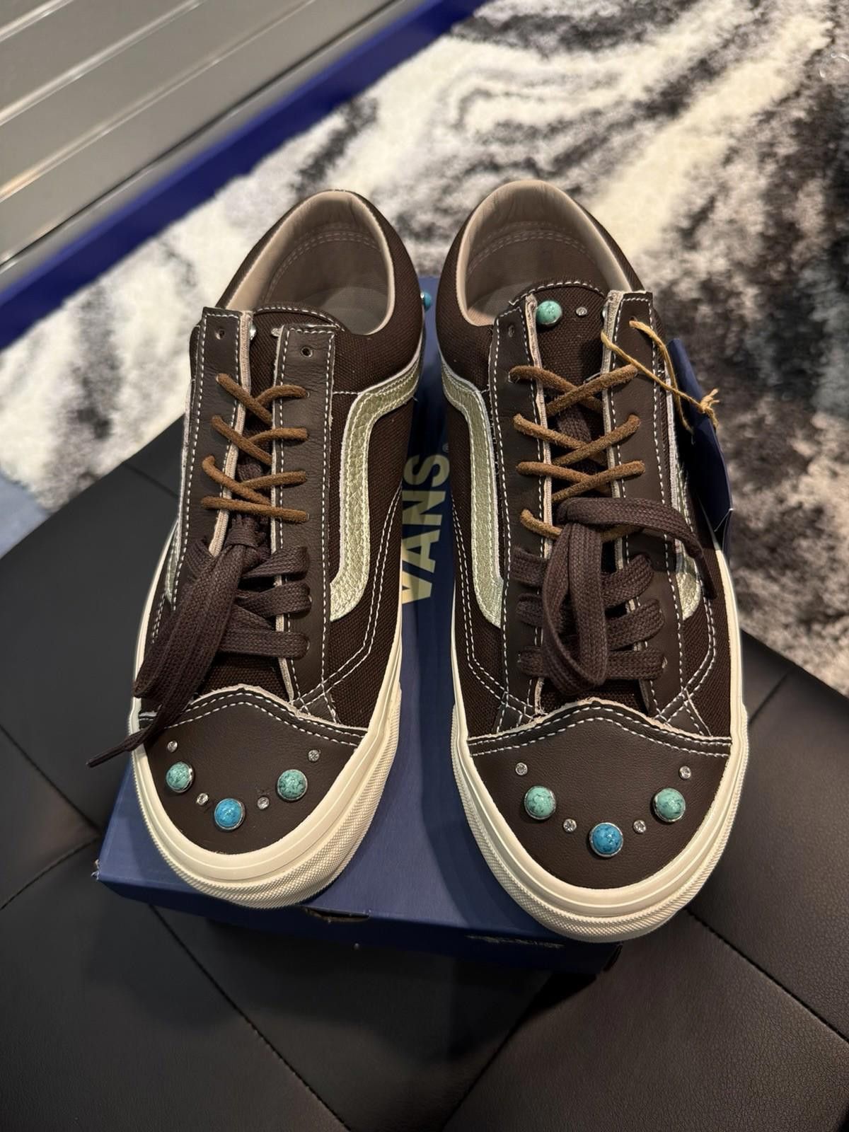 Vans Size 8 - Vans LX Old Skool 36 Gemstone Mushroom Mocha Size US 8 / EU 41 - 8 Thumbnail