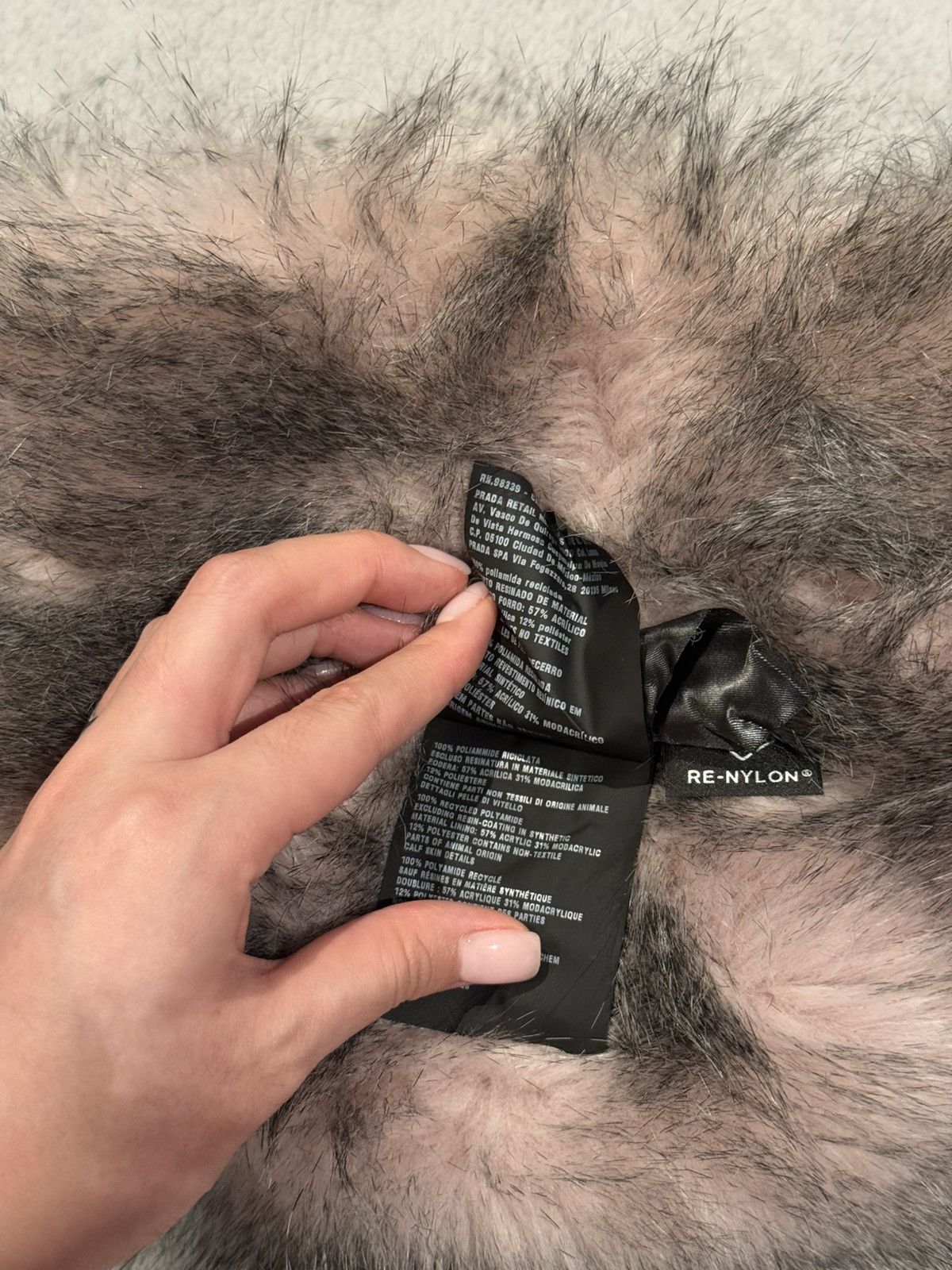 Prada Prada Re-Nylon Faux Fur Trim Bucket Hat Size ONE SIZE - 5 Thumbnail
