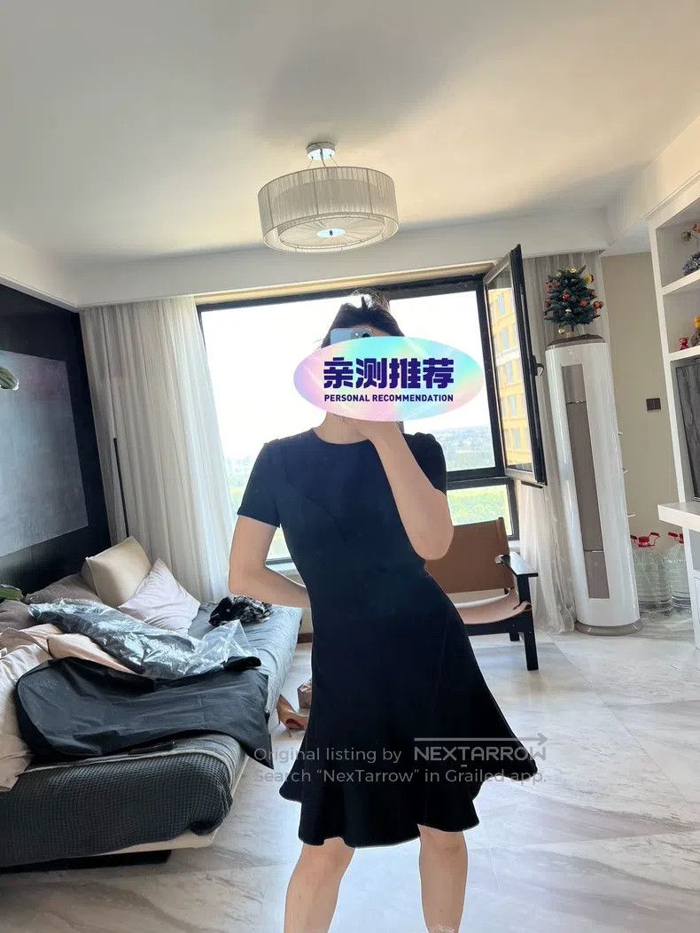 Valentino Valentino dress Size S / US 4 / IT 40 - 1 Thumbnail