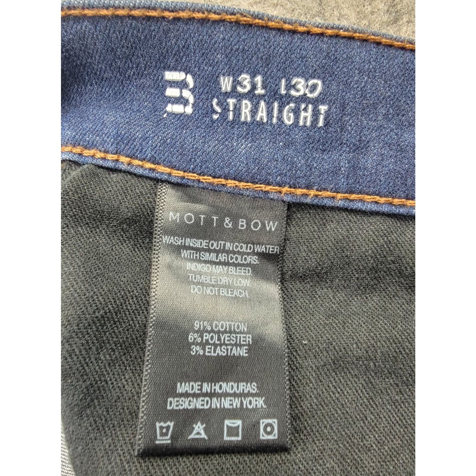Mott & Bow Mott & Bow Jeans Mens 31x30 Blue Straight Leg Stretch Denim 5-Pocket Inseam 28in Pre-Owned Size US 31 - 7 Thumbnail