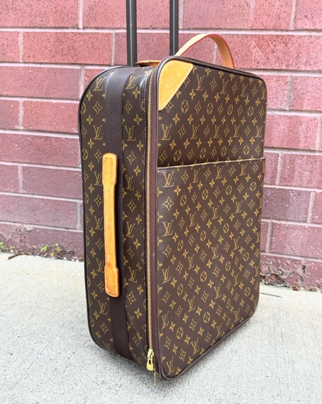 Louis Vuitton Louis Vuitton Monogram Leather Pegas 55 Rolling Suitcase Size ONE SIZE - 3 Thumbnail