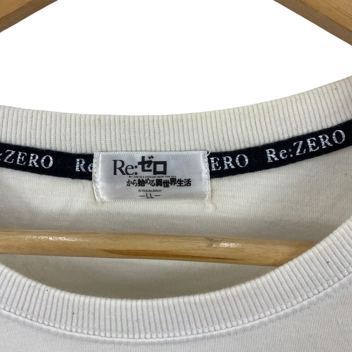Anime ANIME RE:ZERO Starting Life In Another World Manga Tee Shirt Size US L / EU 52-54 / 3 - 7 Thumbnail