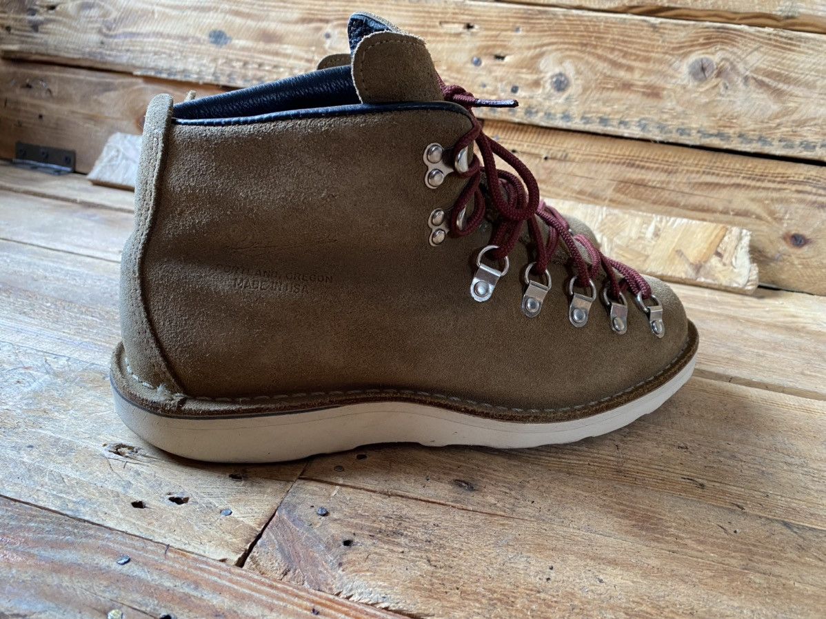 Danner Danner mountain light overton suede hiking boots sz uk7.5 Size US 8 / EU 41 - 5 Thumbnail