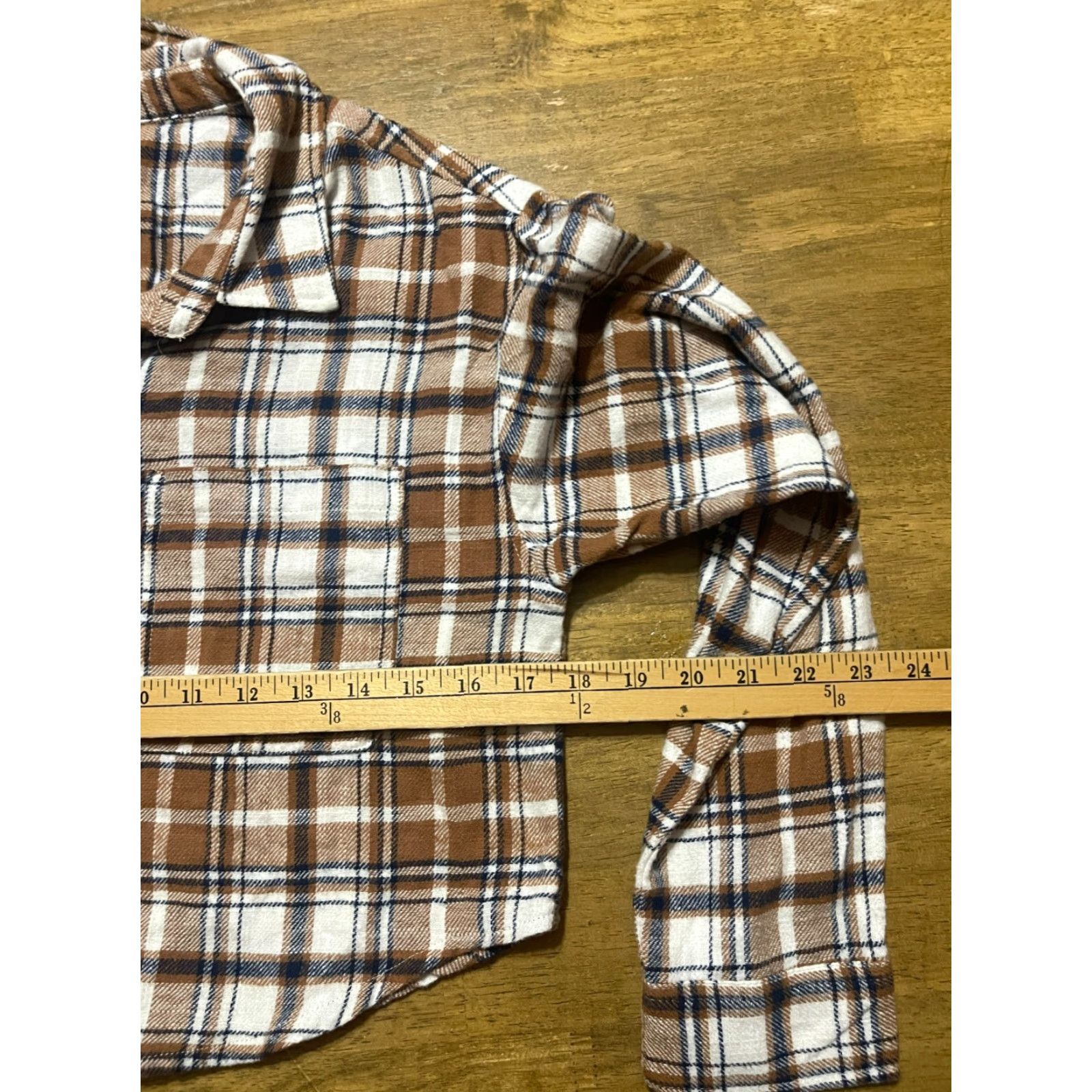 Vintage Love Tree Shirt Womens Small Crop Top Button Up Plaid Brown White Black Cropped Fall Spring Long Sleeve Collared Button-Down Womens Size S / US 4 / IT 40 - 6 Thumbnail