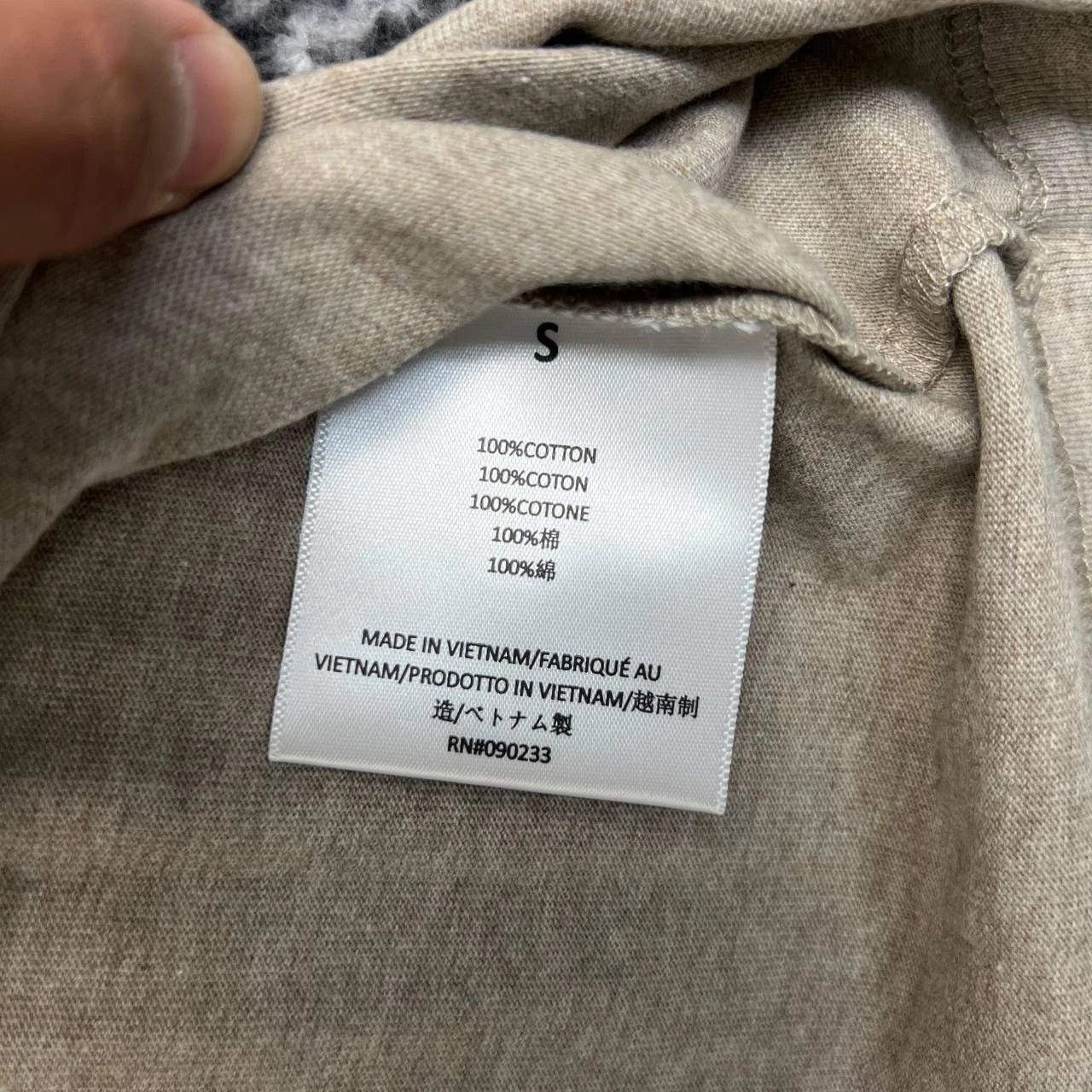 Fear of God Essentials Fear of God Shirt Blank Plain Short Sleeve FOG S Size US S / EU 44-46 / 1 - 6 Thumbnail