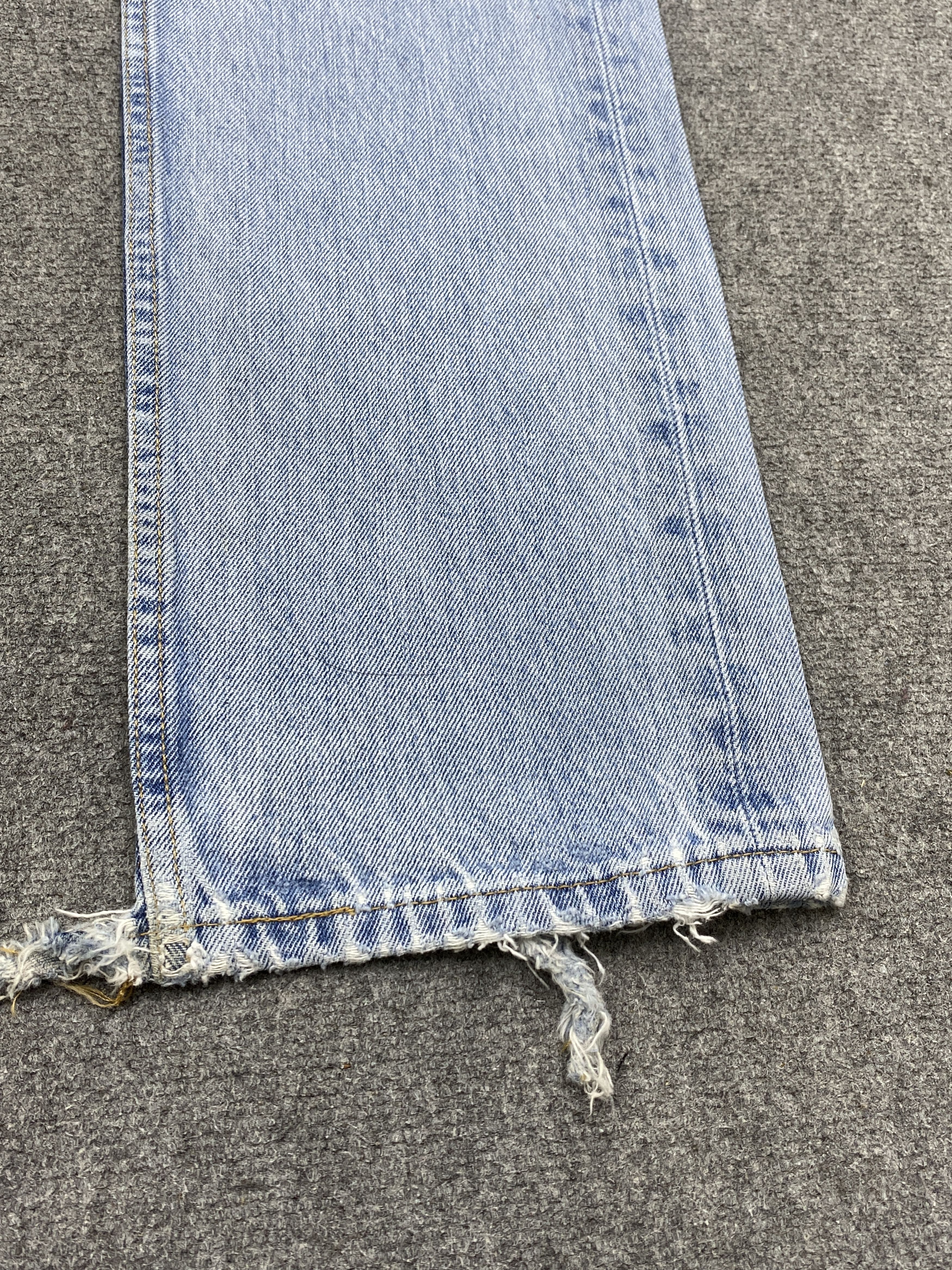 Levi's Vintage Levi's 501 Light Blue Jeans DP2769 Size US 32 / EU 48 - 12 Thumbnail