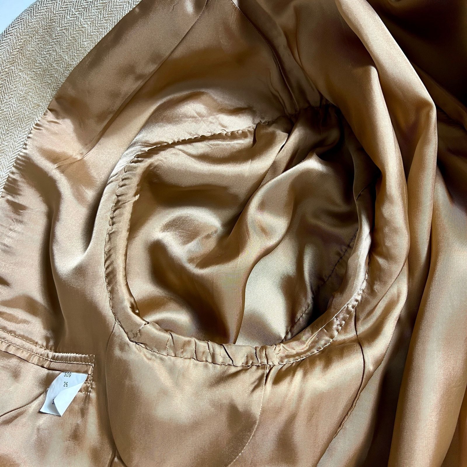 Brooks Brothers Brooks Brothers Madison Mens Silk Blazer Beige Jacket Sz 41R Size US M / EU 48-50 / 2 - 12 Thumbnail