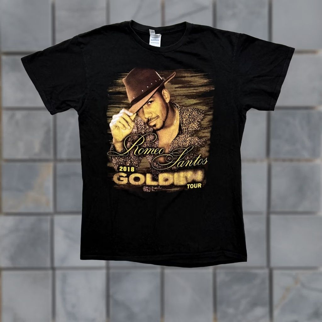 Vintage Romeo Santos Golden Tour 2018 Shirt Mens Medium Black Delta Pro Weight Concert Shirt Size US M / EU 48-50 / 2 - 1 Thumbnail