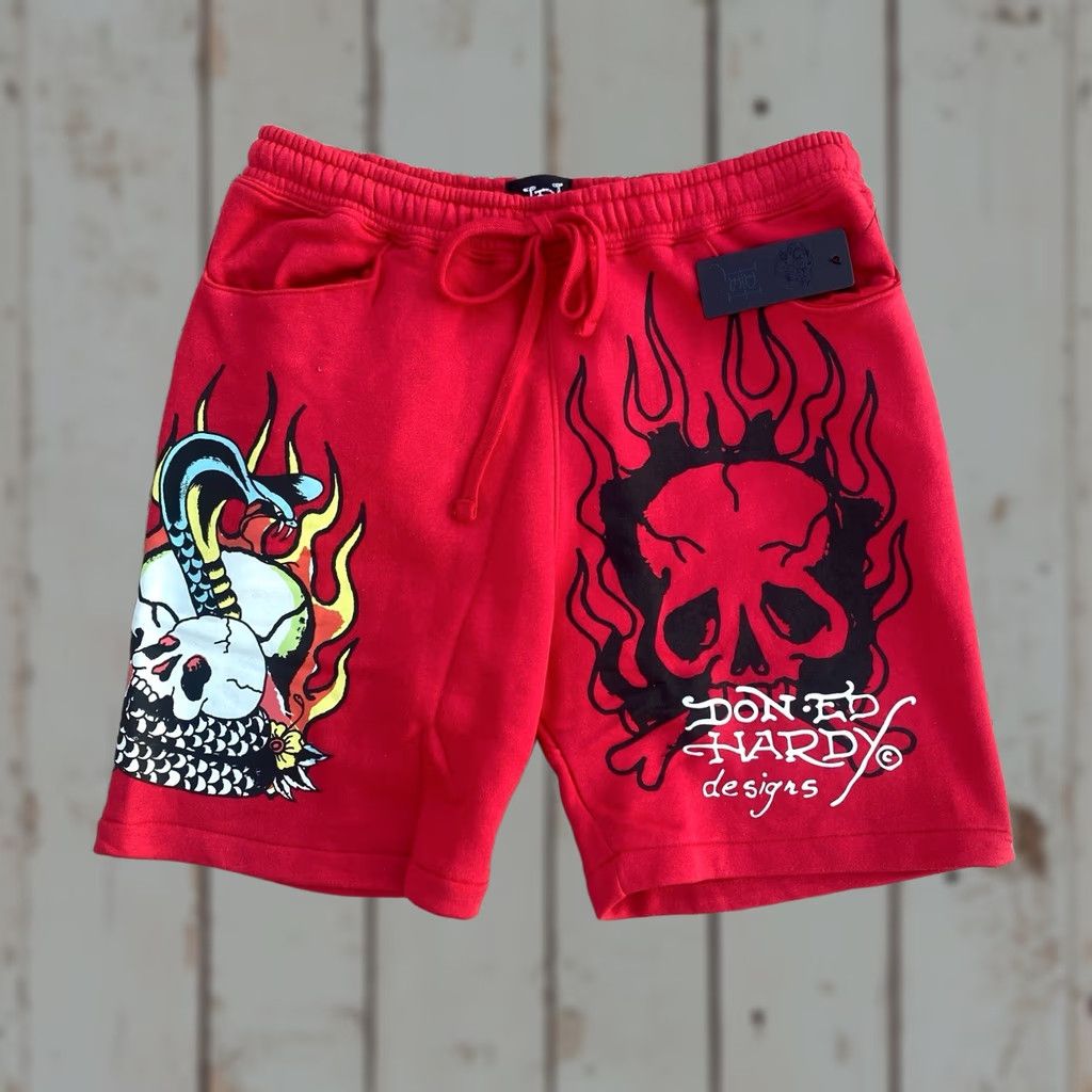 Ed Hardy Ed Hardy Sweat Shorts Mens M 9" Inseam Drawstring Red Heart Skull Tattoo, Cotton Blend, Elastic Waist, Pockets, Logo, New with Tags, Regular Fit Size US 31 - 1 Thumbnail