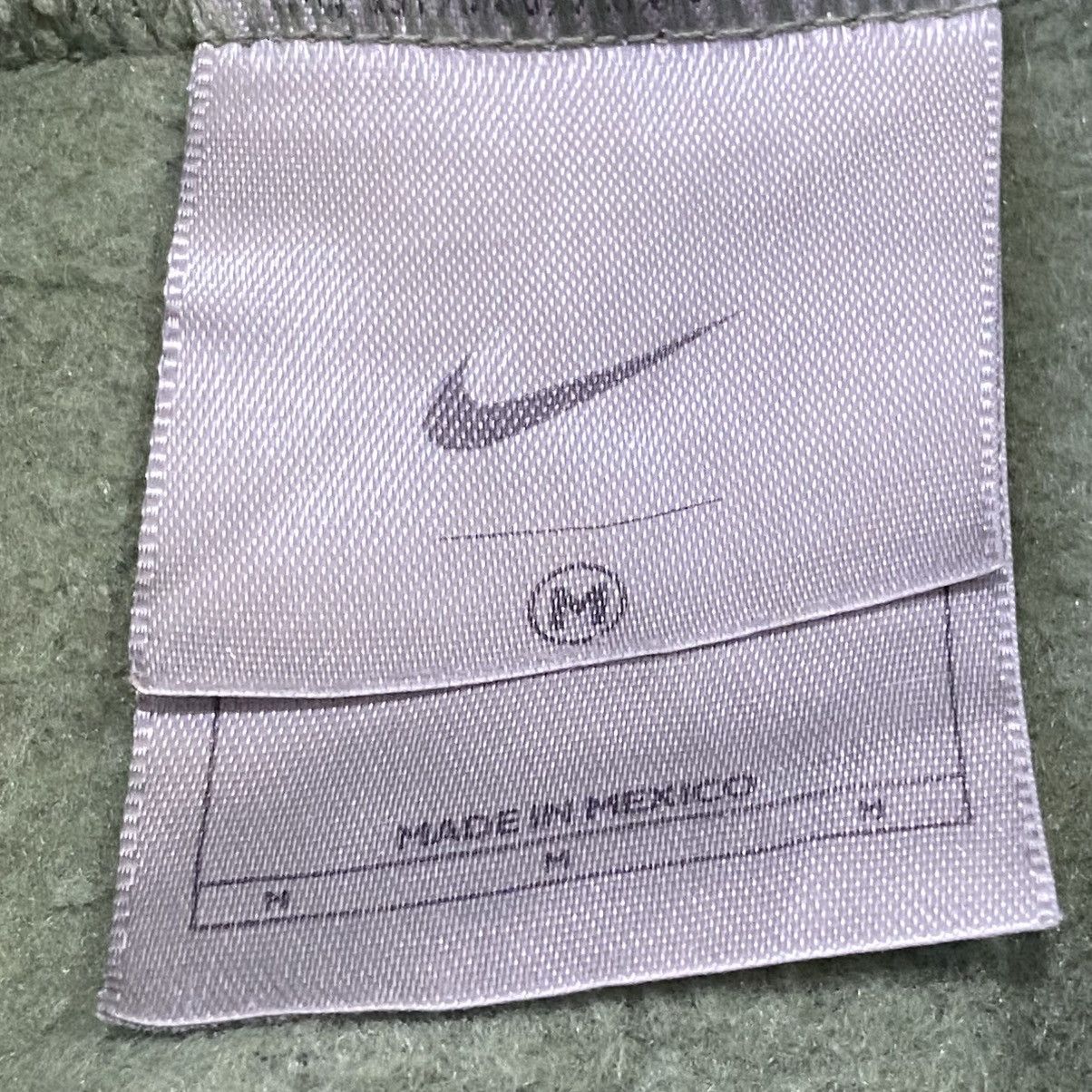 Nike VINTAGE Y2K Nike Mini Swoosh Hoodie M Sage Green Oversized Size US M / EU 48-50 / 2 - 6 Thumbnail