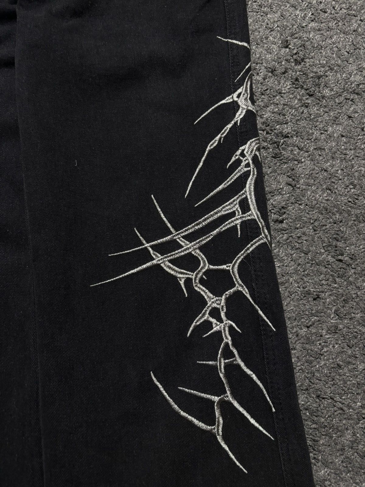 Jean × Vintage Vintage streetwear very rare spike silver flared black jeans Size US 34 / EU 50 - 6 Thumbnail