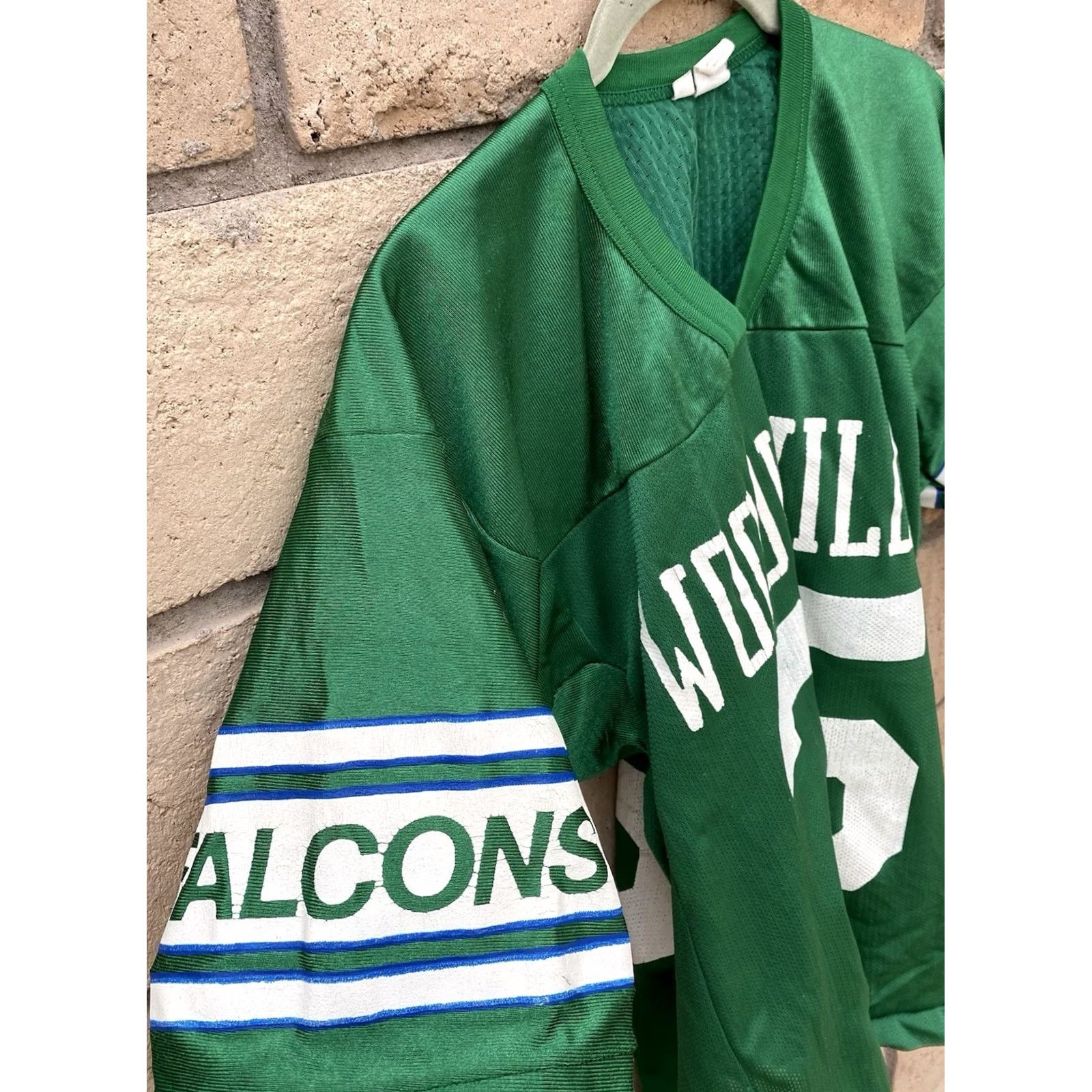 Vintage VINTAGE Tag Collegiate Football Jersey Woodinville Falcons 25 M Mens Boys 70s 80s Green Nylon Short Sleeve Vintage Authenticity Sportswear/Beach Size US M / EU 48-50 / 2 - 4 Thumbnail