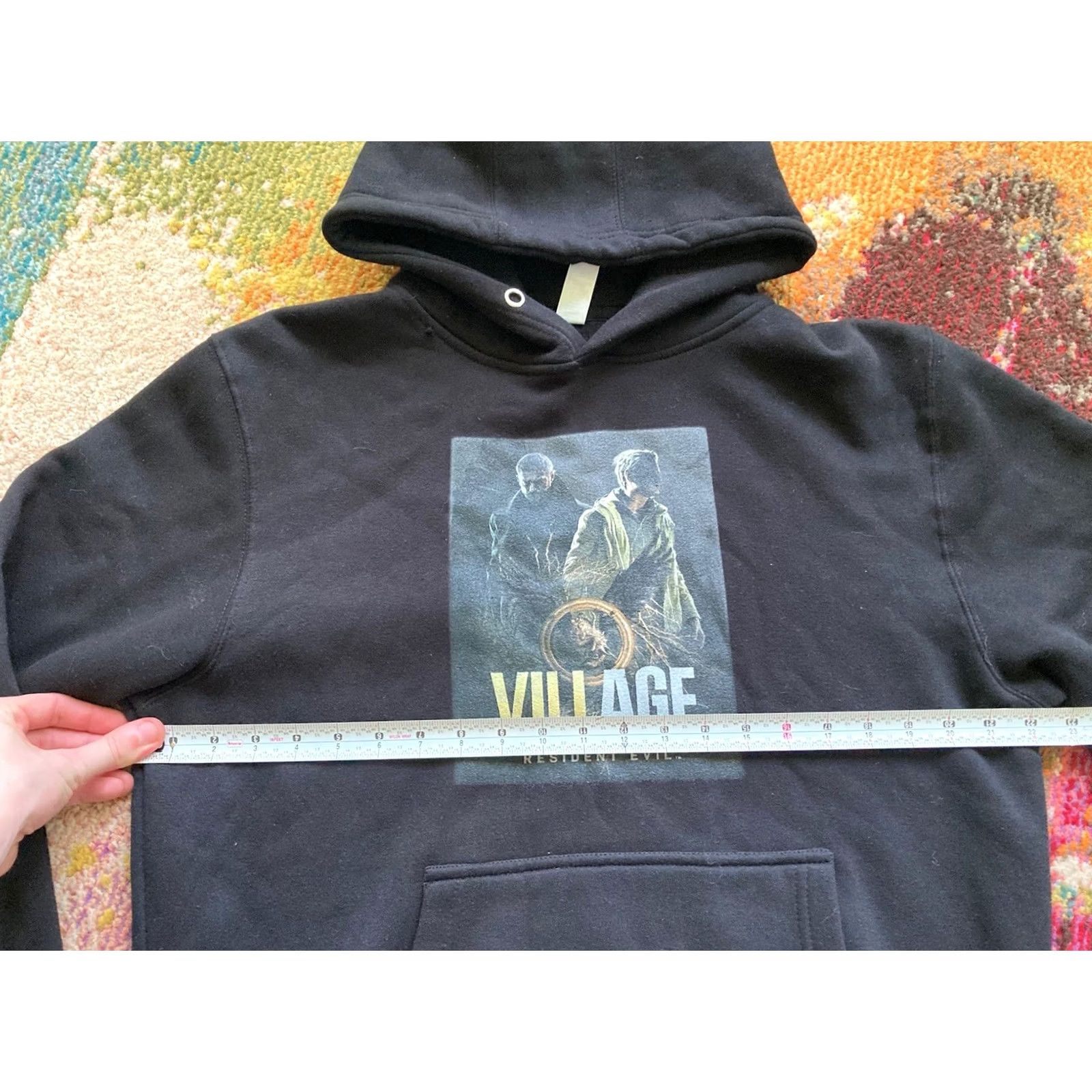Vintage Resident Evil Village Hoodie Sweatshirt Mens Size Medium Black Horror Night Video Games Lane Seven Pullover M Mens Size US M / EU 48-50 / 2 - 3 Thumbnail