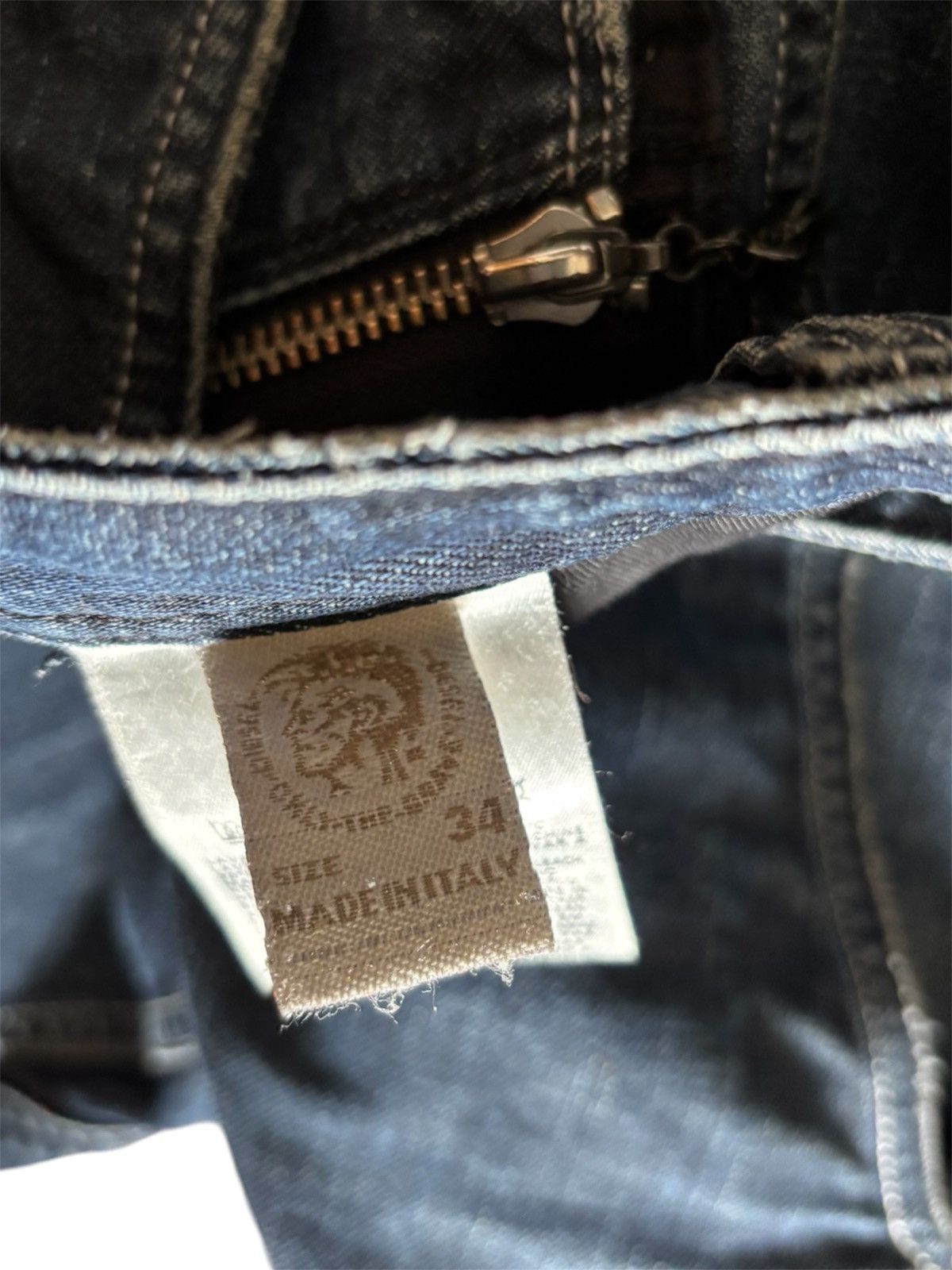 Diesel Vintage crazy diesel streetwear denim jeans Size US 34 / EU 50 - 7 Thumbnail