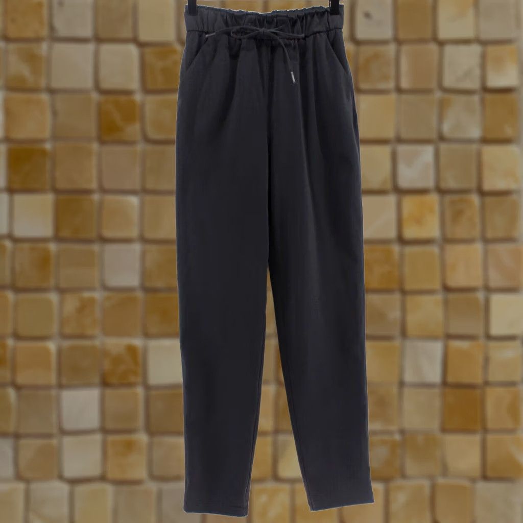 Lululemon Lululemon Women's Pants 2 Jogger 7/8 High-Rise Black Travel Slim Tapered Nulu Gym & Training, Running & Jogging, Walking Mens Womens Girls Boys Size 26" / US 2 / IT 38 - 1 Thumbnail