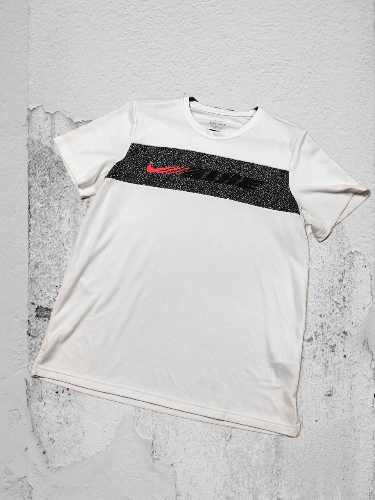 Nike Nike T-Shirt Size US M / EU 48-50 / 2 - 1 Thumbnail