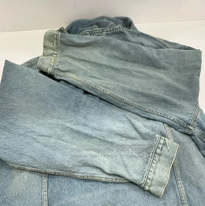Balenciaga Balenciaga Blue Denim Hooded Jacket for Men. Size US M / EU 48-50 / 2 - 9 Thumbnail