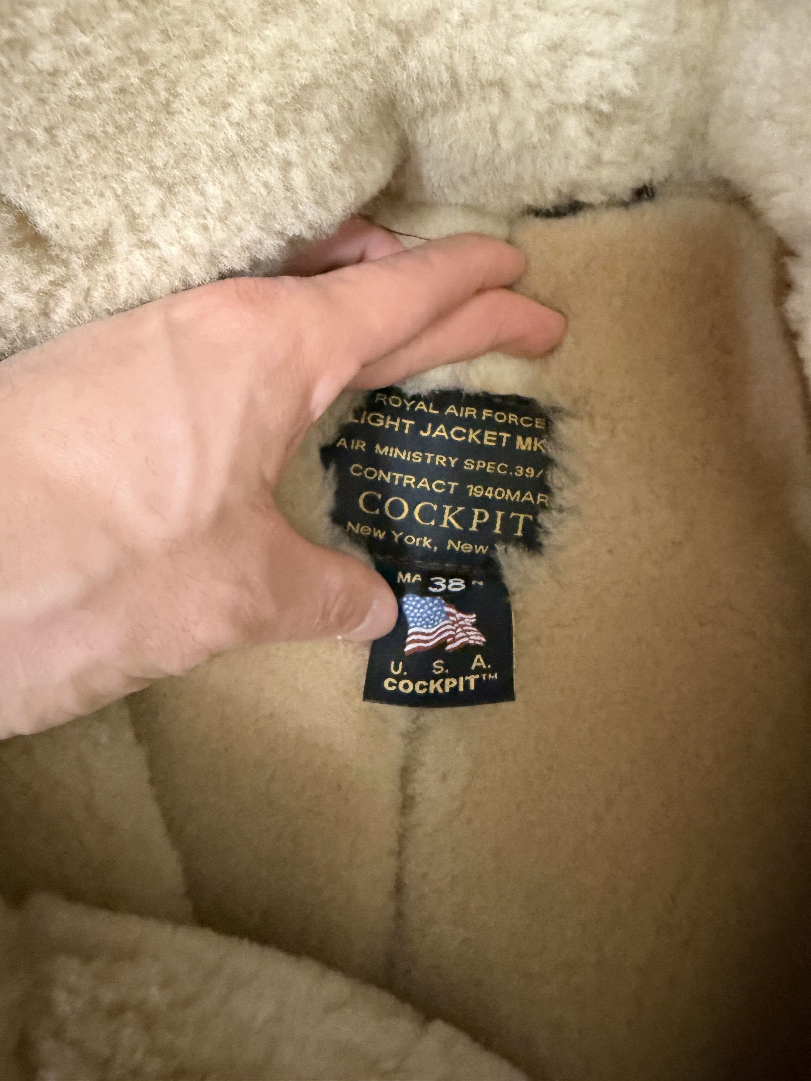 Cockpit USA R.A.F Sheepskin Bomber Jacket Z2109 Size US S / EU 44-46 / 1 - 6 Thumbnail