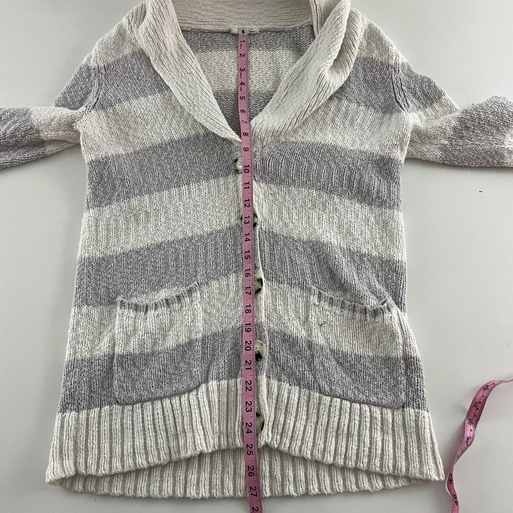 Anthropologie MOTH Anthropologie Button Front Chunky Cardigan Sweater Women's Small Ivory Gray Size S / US 4 / IT 40 - 4 Thumbnail