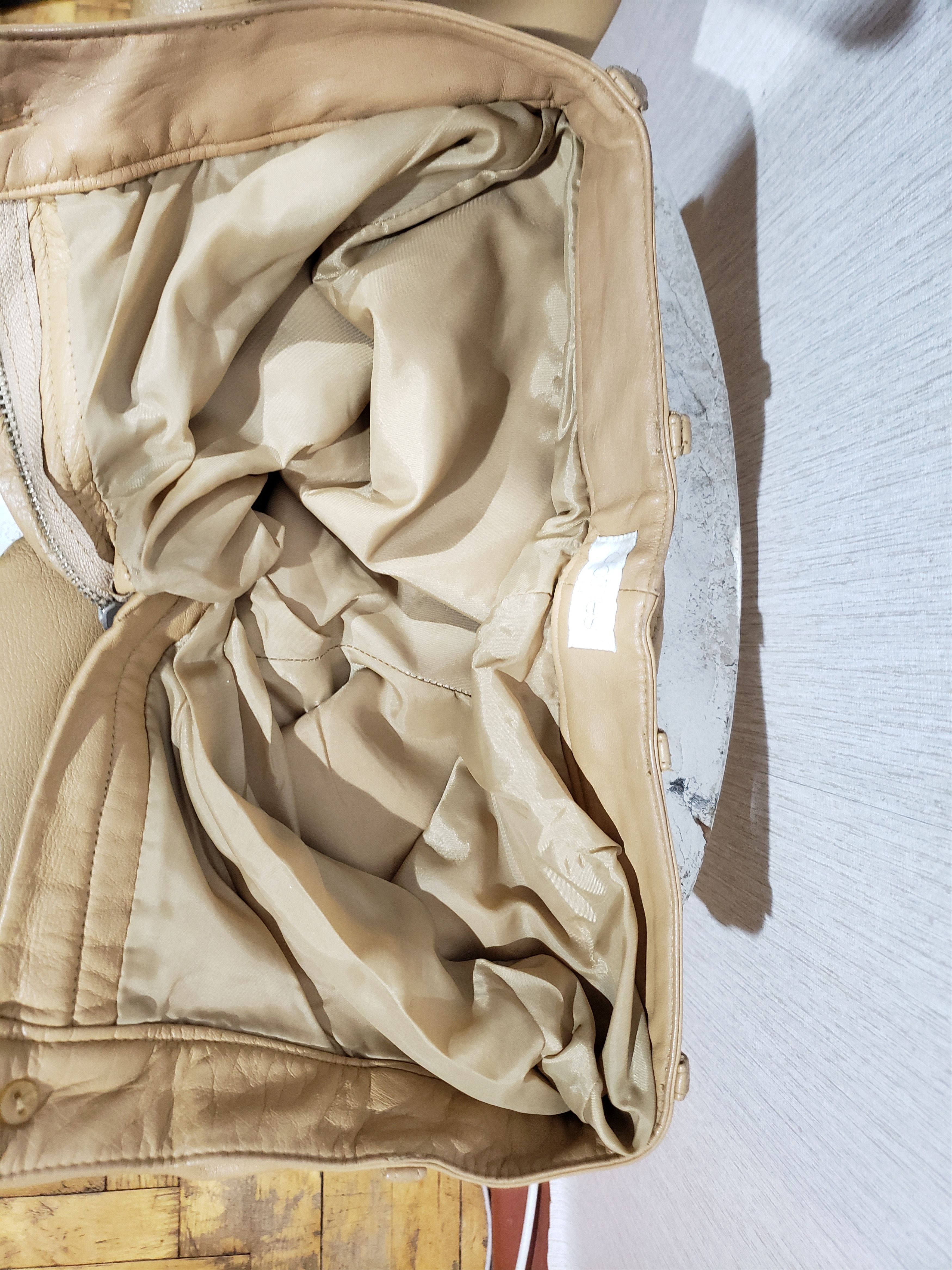 Genuine Leather Light brown women's pants flared at the bottom. Size 26" / US 2 / IT 38 - 8 Thumbnail