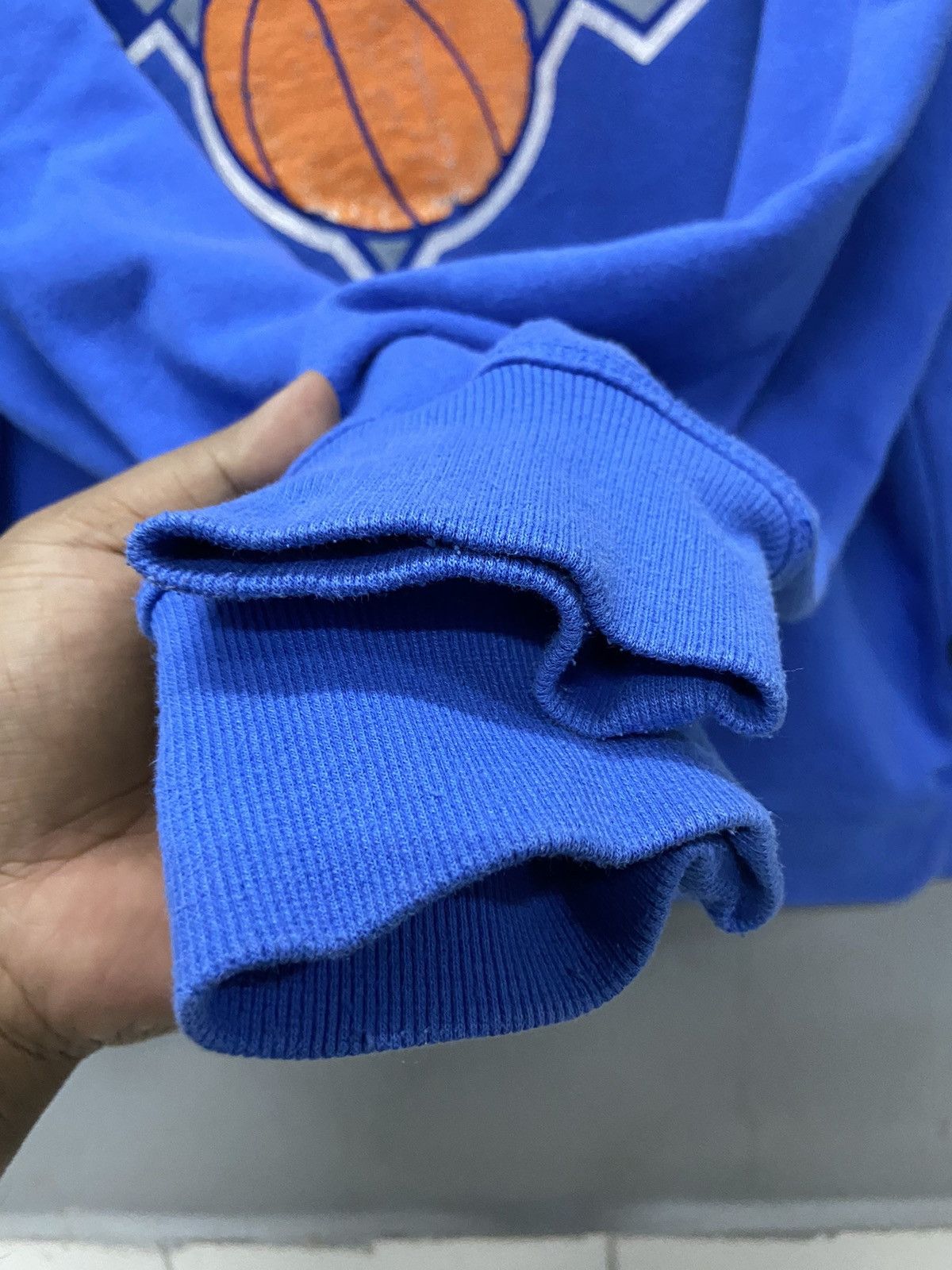 NBA NEW YORK KNICKS NBA SWEATSHIRT Size US L / EU 52-54 / 3 - 5 Thumbnail
