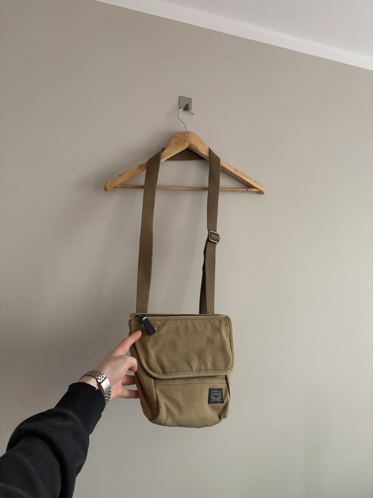 Levi's Vintage Clothing Vintage Sample Levi’s Canvas Crossbody Utility Bag Size ONE SIZE - 1 Thumbnail