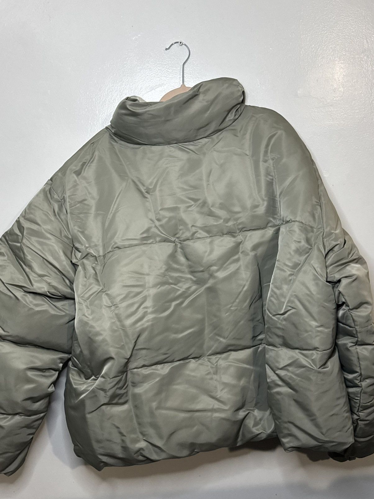 Fashion Nova Norton Cropped Puffer Size US XXL / EU 58 / 5 - 5 Thumbnail