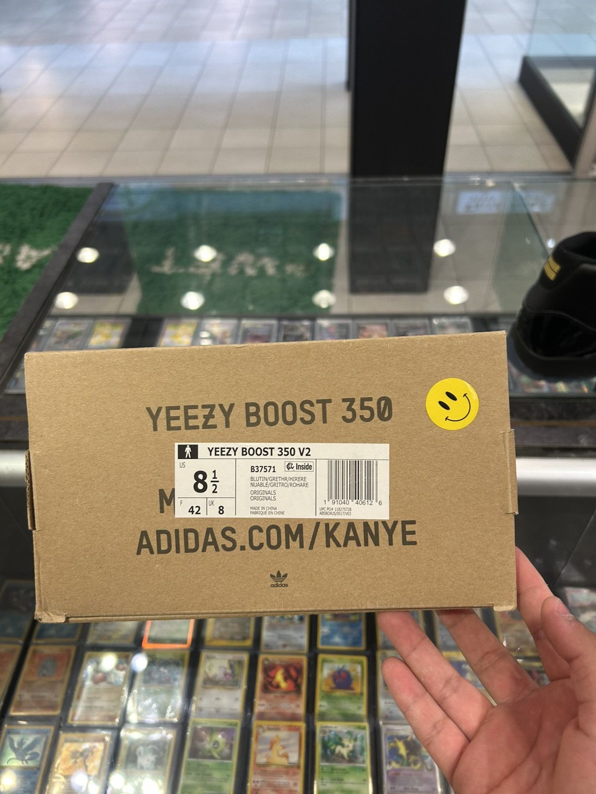 Yeezy Yeezy 350 Blue Tint Size US 8.5 / EU 41-42 - 12 Thumbnail