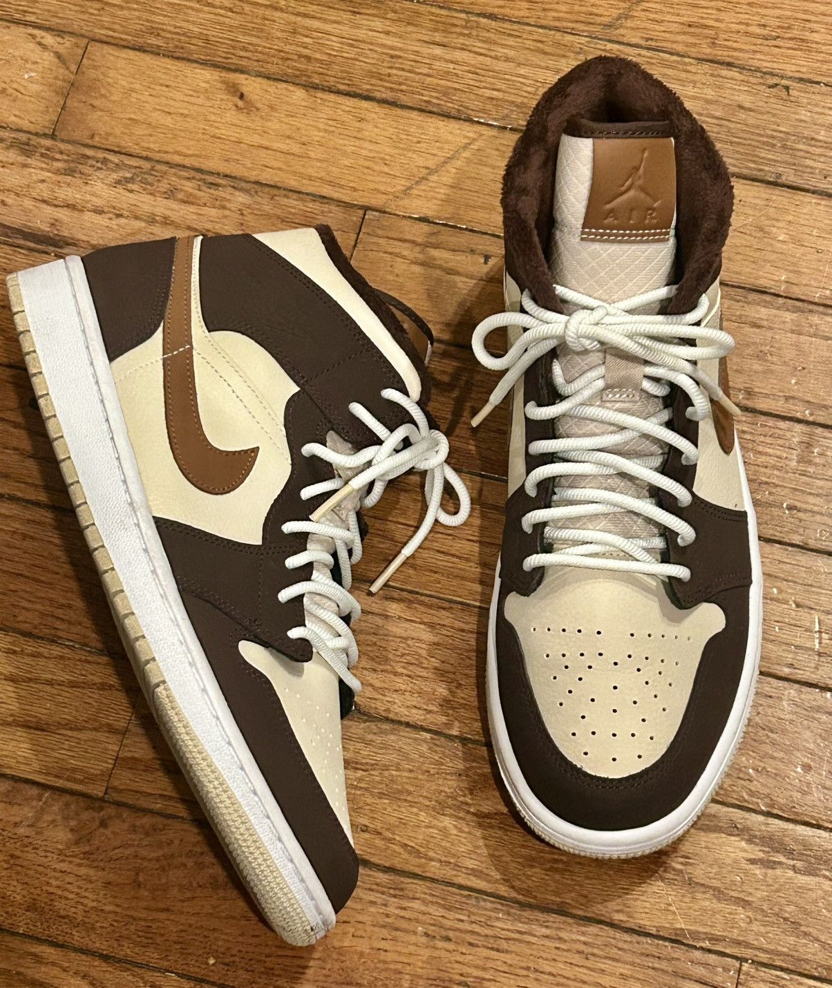 Nike Air Jordan 1 Mid SE Sneakers Size US 11.5 / EU 44-45 - 7 Thumbnail