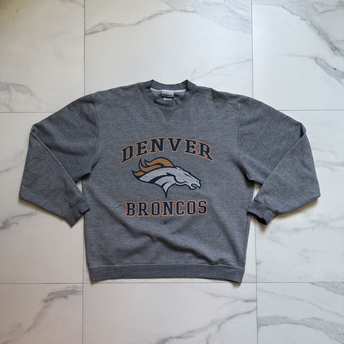 Reebok Vintage Y2K Denver Broncos Sweatshirt Size US M / EU 48-50 / 2 - 2 Thumbnail