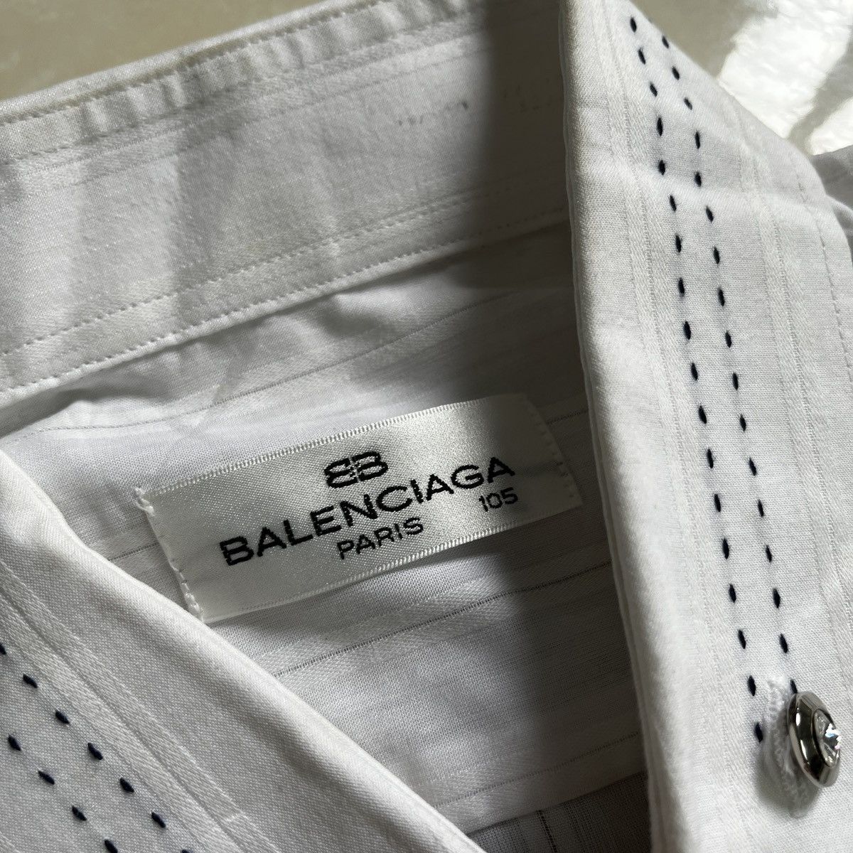 Balenciaga Vintage Balenciaga button shirt Size US XL / EU 56 / 4 - 7 Thumbnail