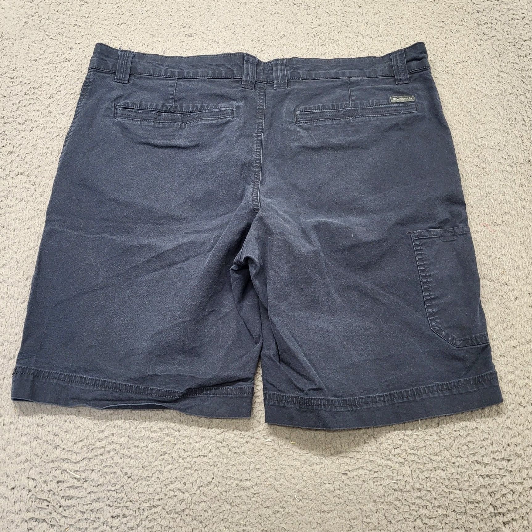 Vintage Columbia Shorts Men 38 Navy Blue Multi Pocket Utility Golf Sportswear Casual Chino Regular with Pockets Mens Size US 38 / EU 54 - 3 Thumbnail