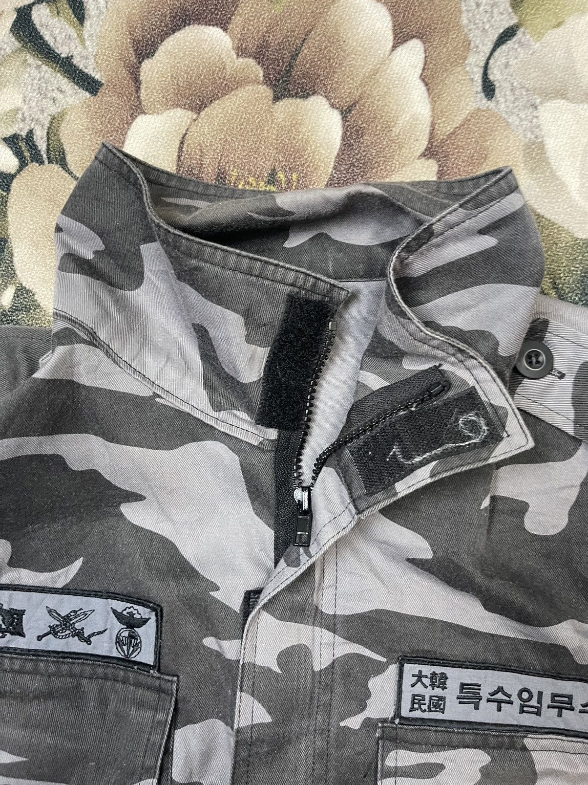 Other Vintage Army Combat Uniform S.Korea Camouflage Size US L / EU 52-54 / 3 - 4 Thumbnail