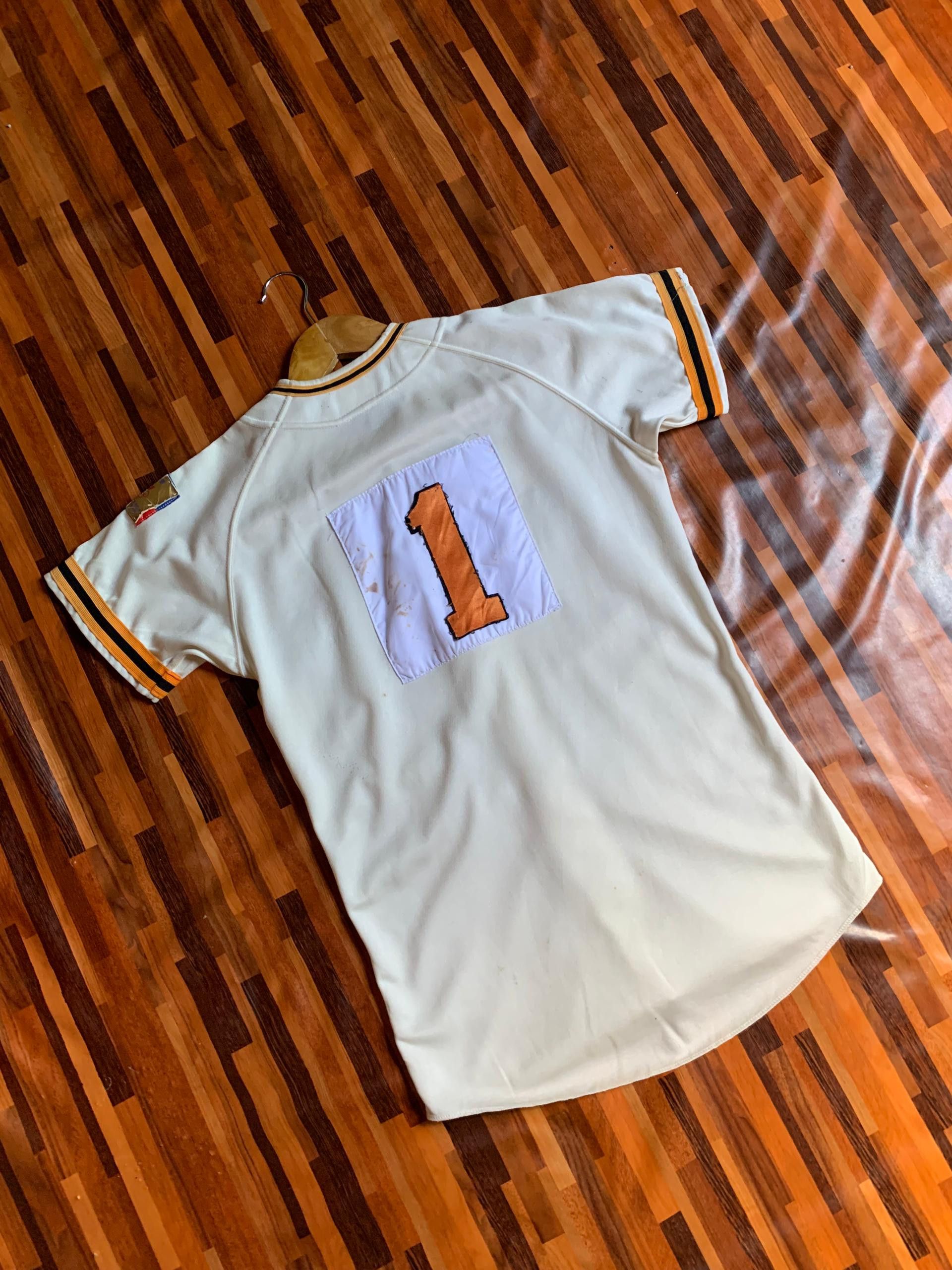 Vintage Mizuno Vintage world win mizuno jupiters baseball jerse mlb Size US L / EU 52-54 / 3 - 4 Thumbnail