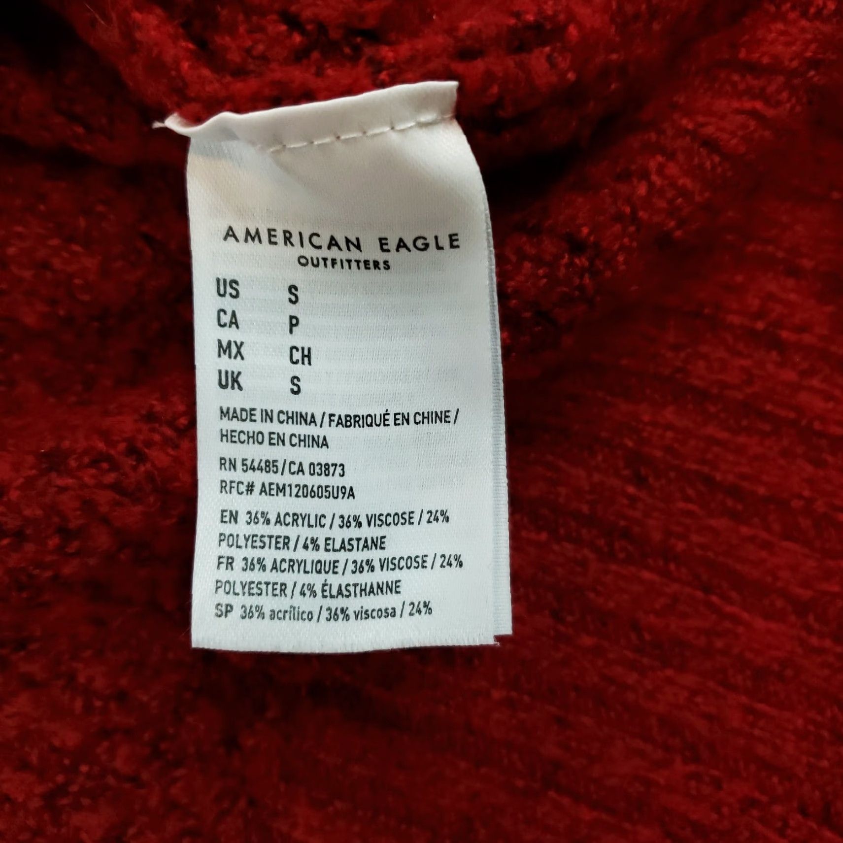 American Eagle Outfitters American Eagle Sweater Small Red Mens Crew Neck Long Sleeve Knit Comfort Stretch Solid Size US S / EU 44-46 / 1 - 6 Thumbnail
